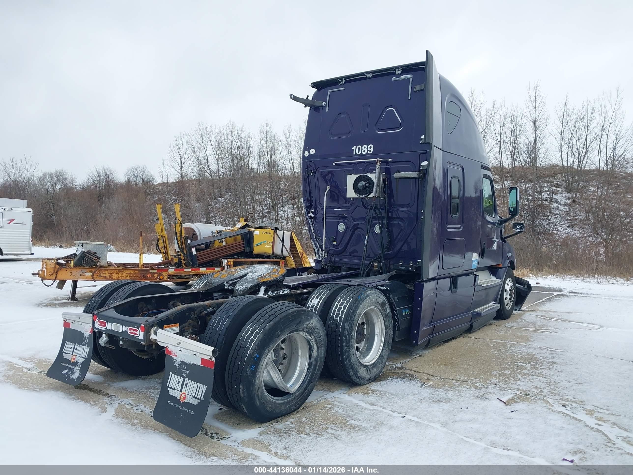 FREIGHTLINER NEW image 4