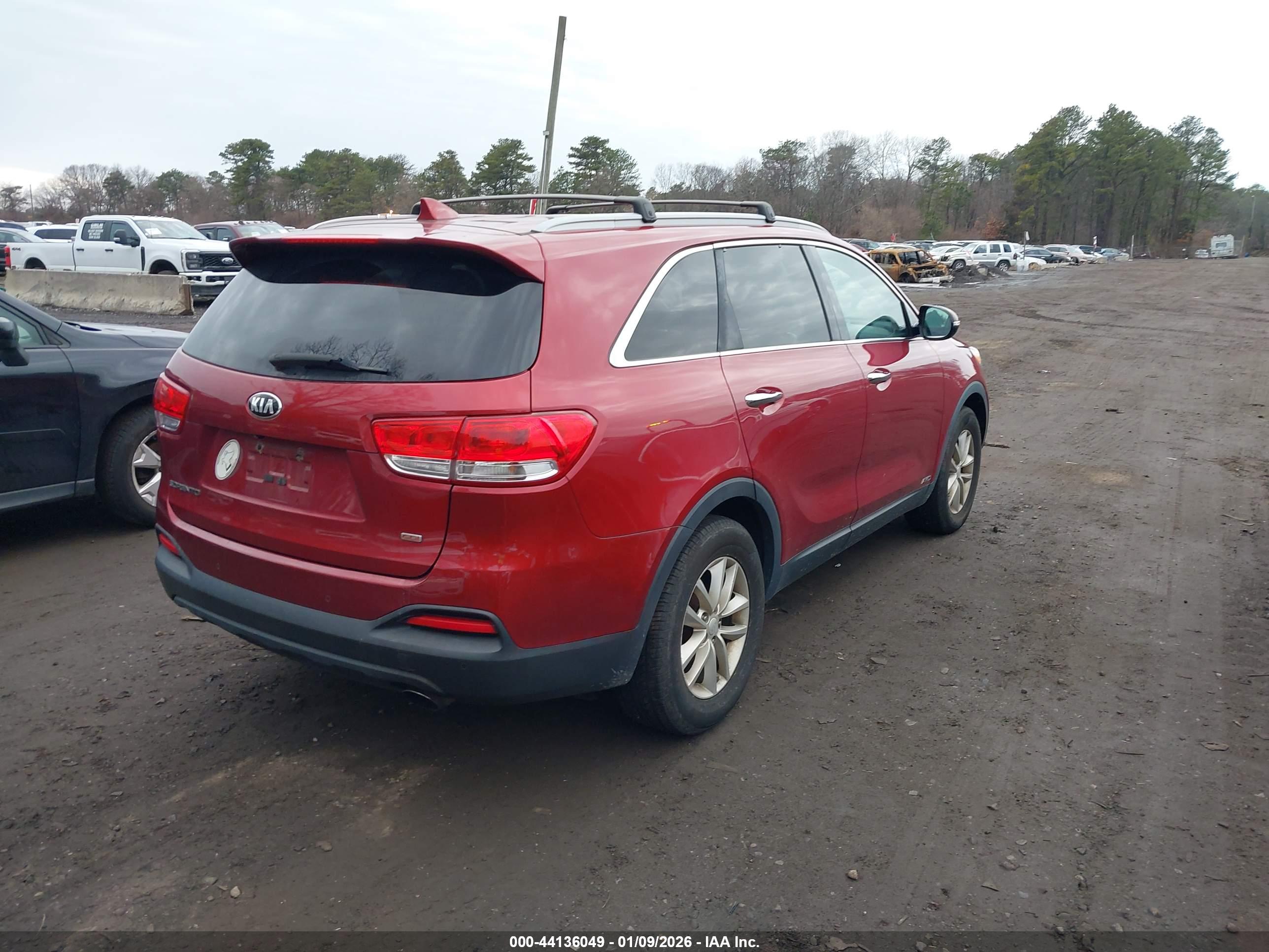 KIA SORENTO image 4