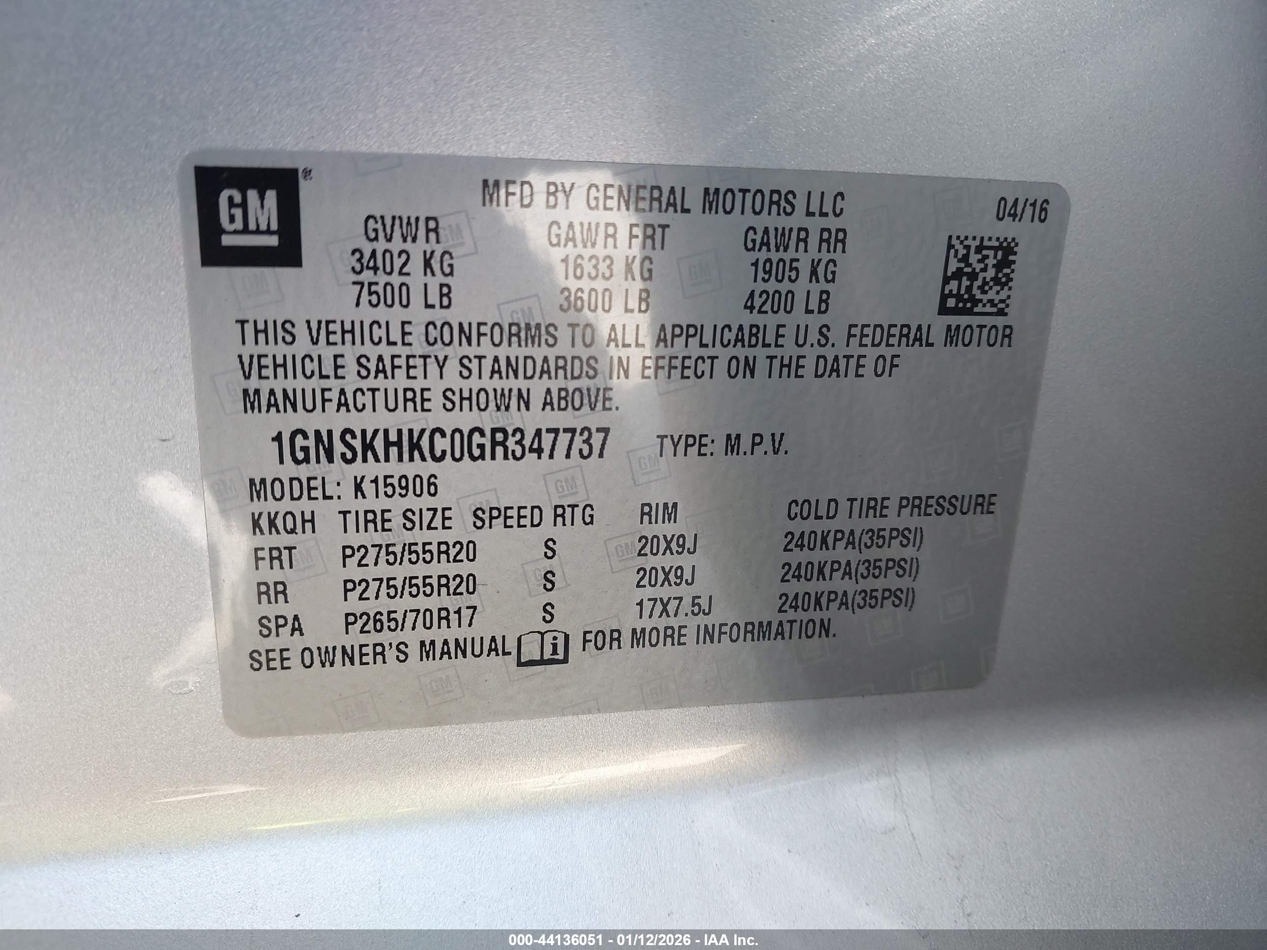 CHEVROLET SUBURBAN image 9