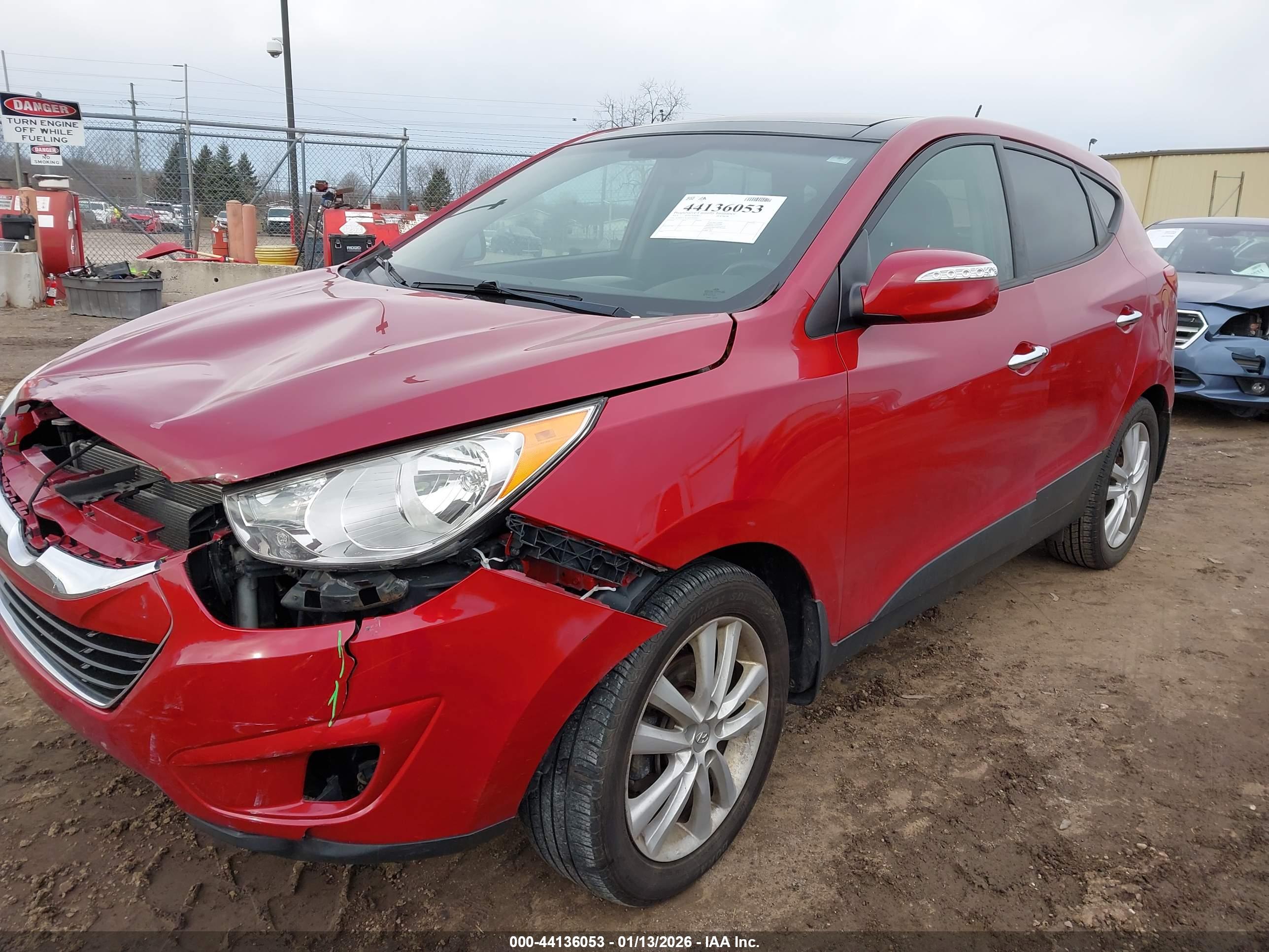 HYUNDAI TUCSON image 2