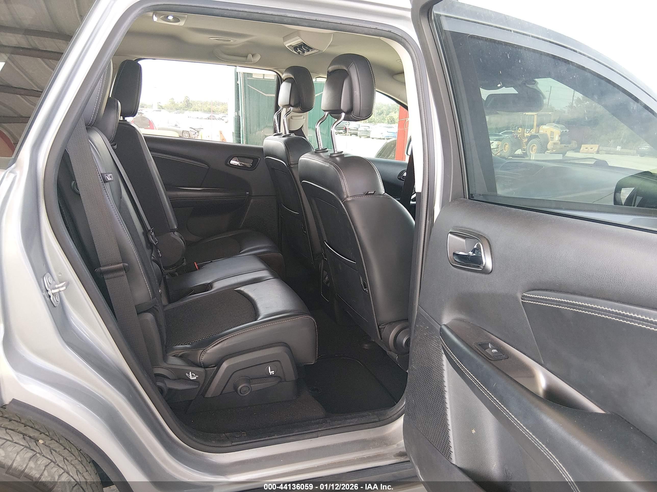 DODGE JOURNEY image 8