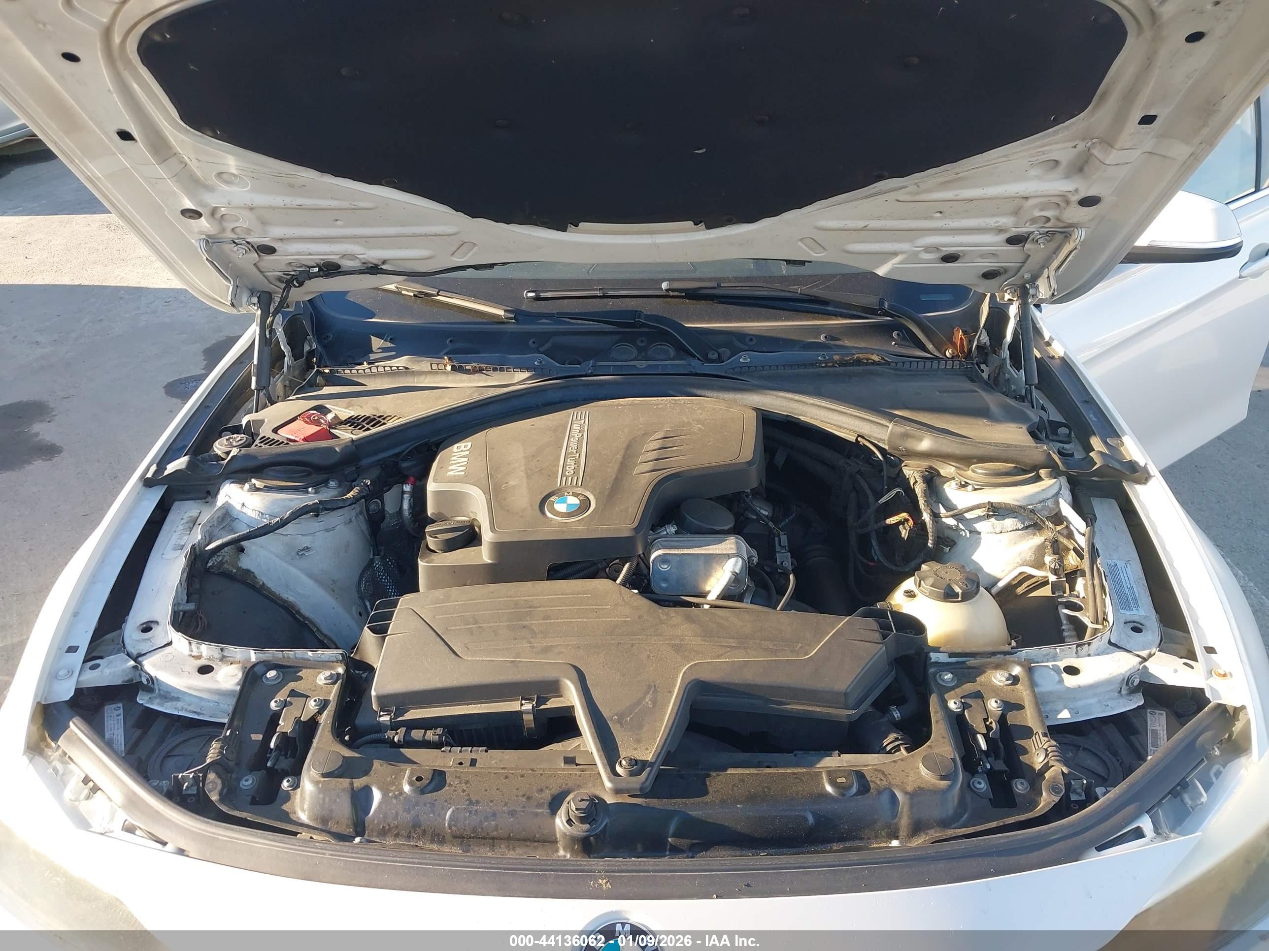 BMW 328I image 10