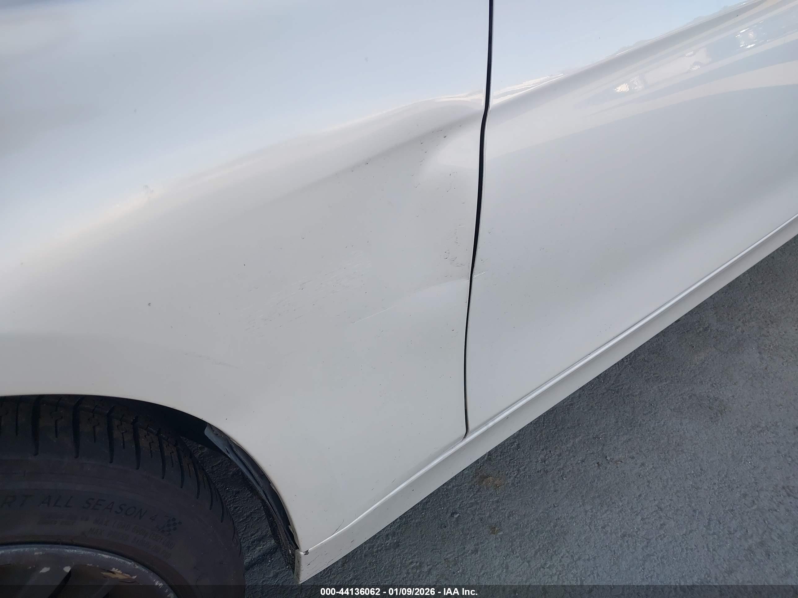 BMW 328I image 6
