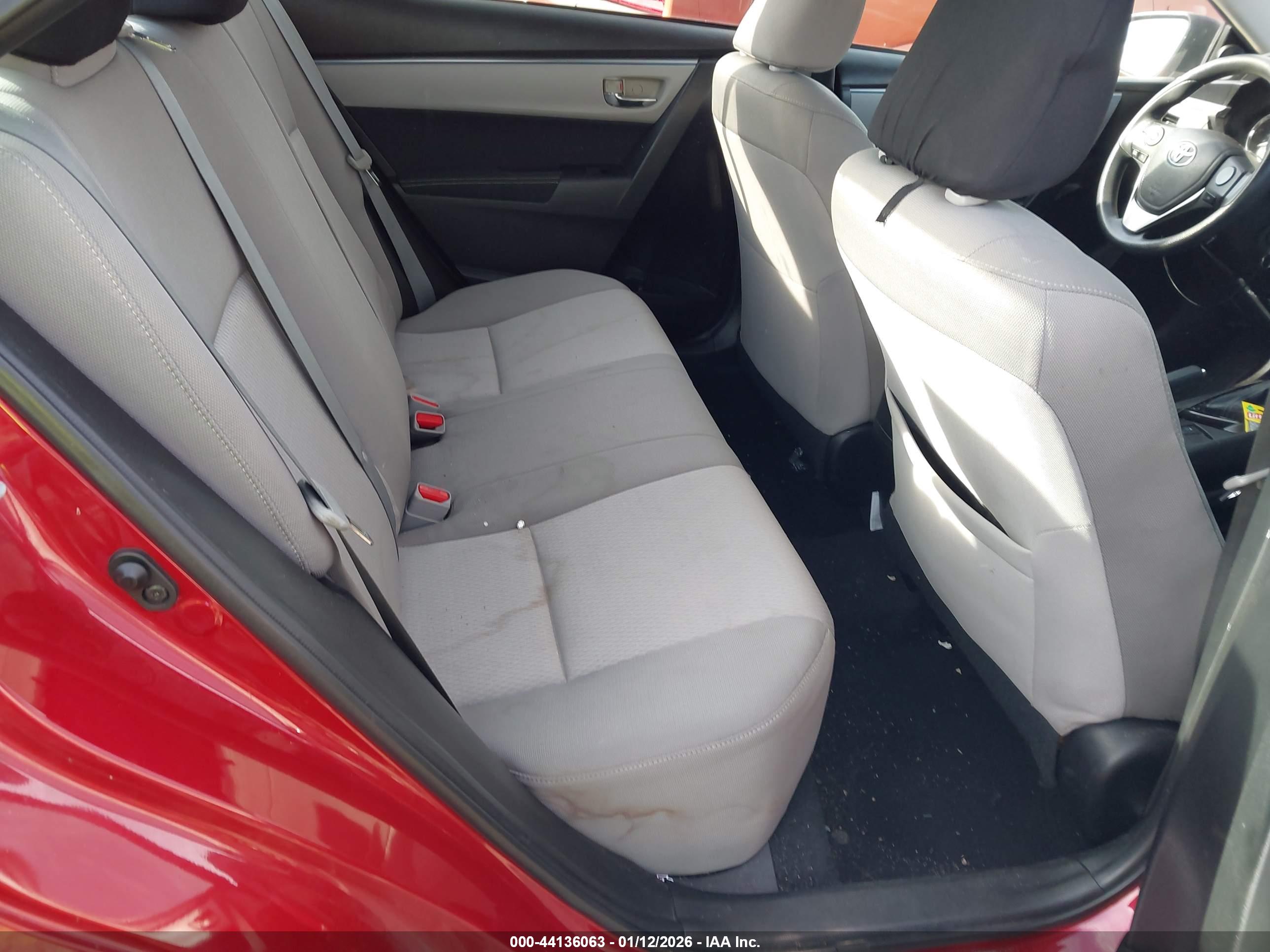 TOYOTA COROLLA image 8