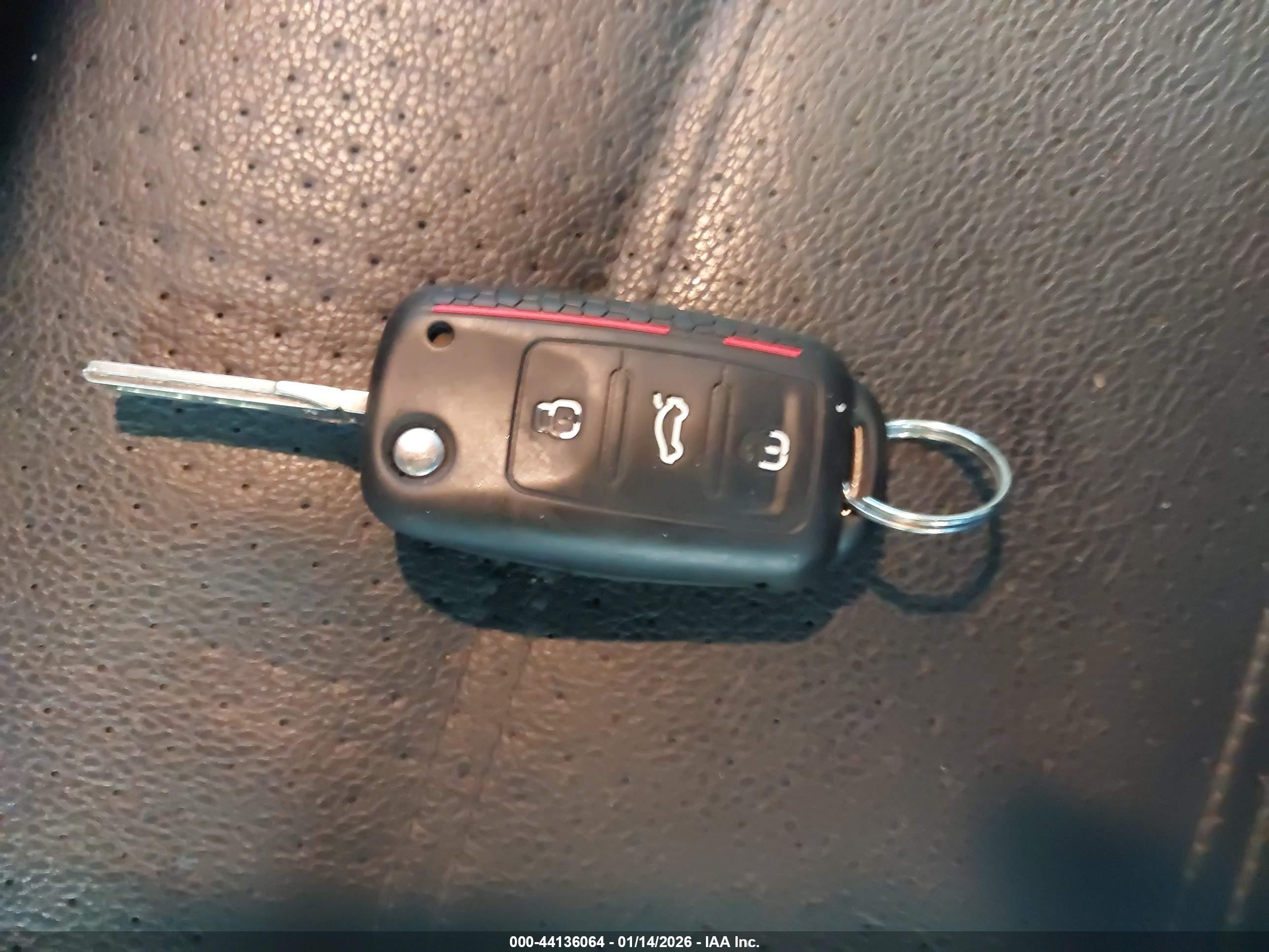 VOLKSWAGEN PASSAT image 11