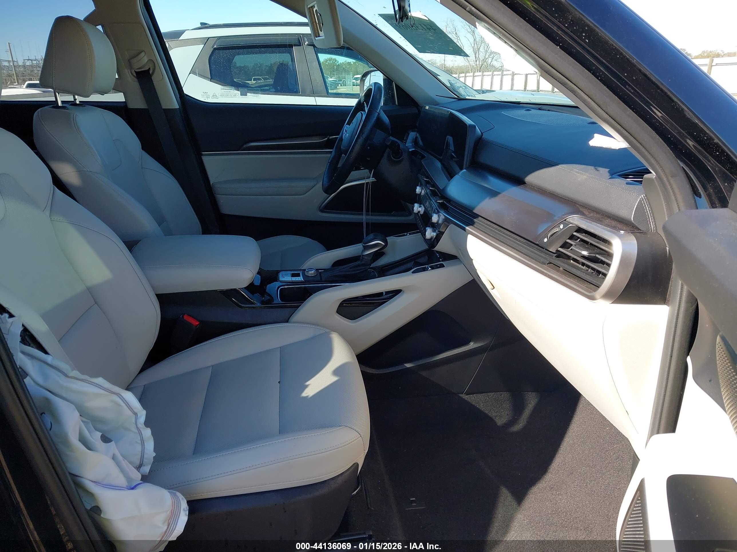 KIA TELLURIDE image 5