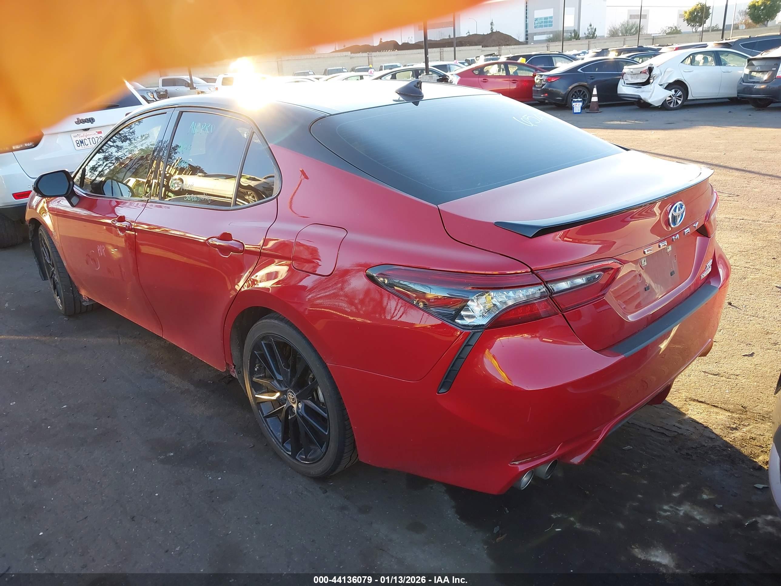 TOYOTA CAMRY image 3