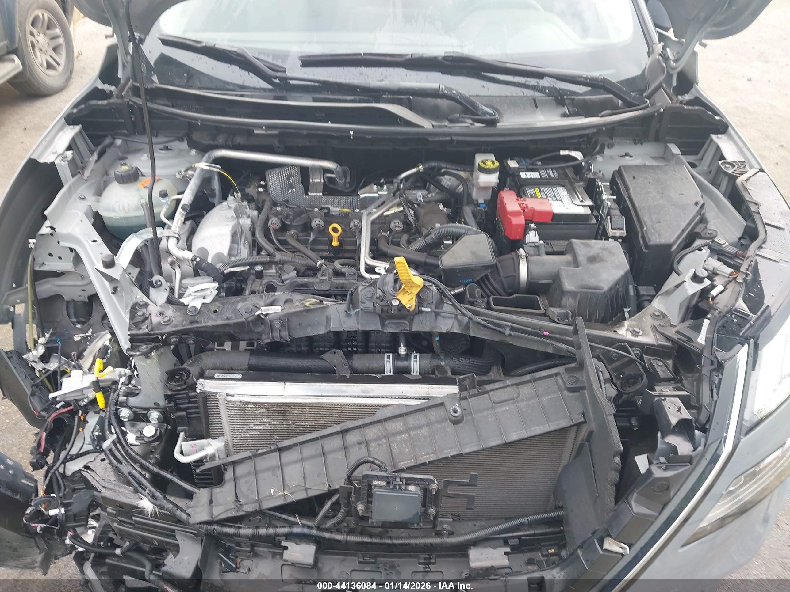 NISSAN ROGUE image 10