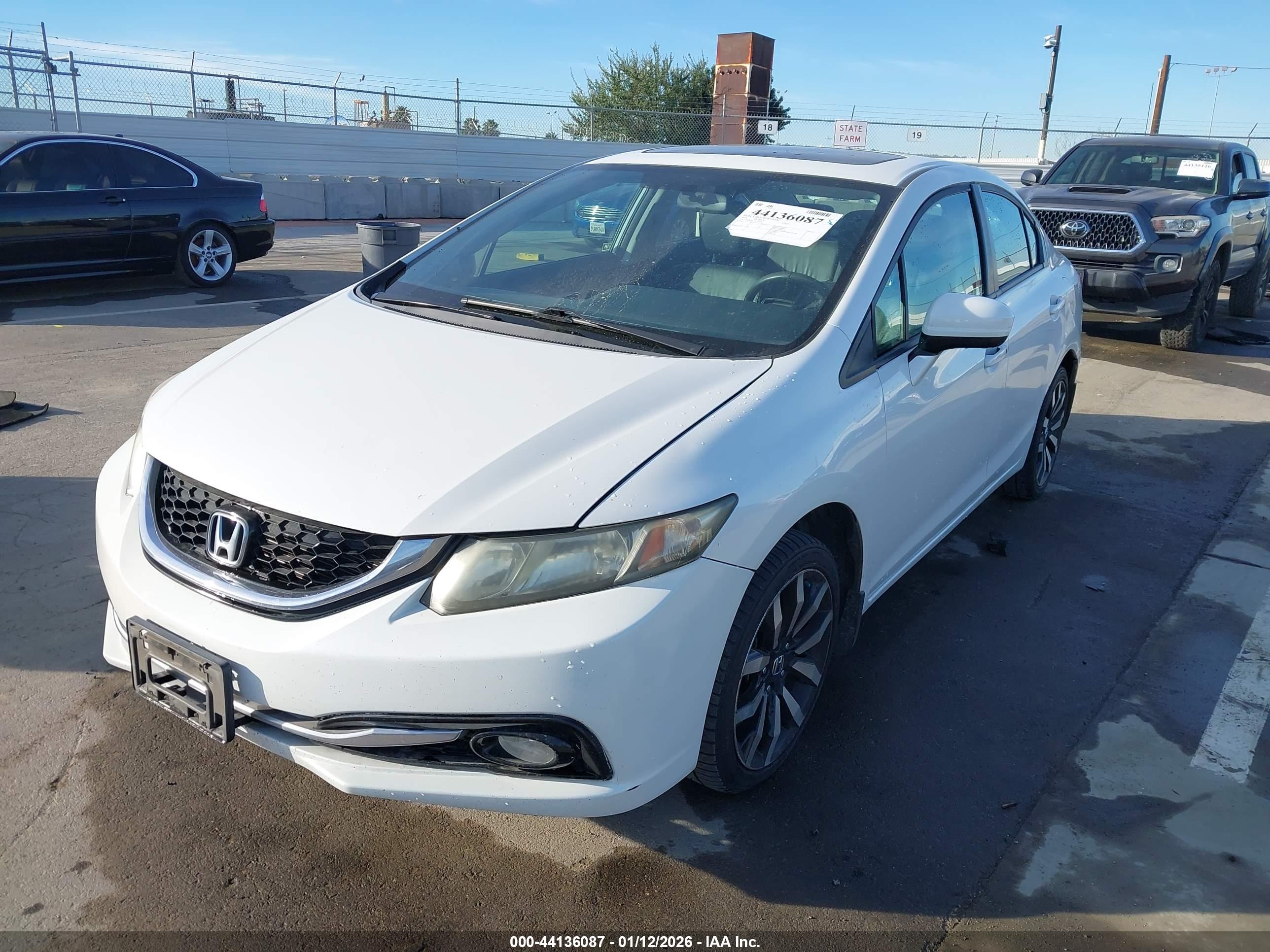 HONDA CIVIC image 2