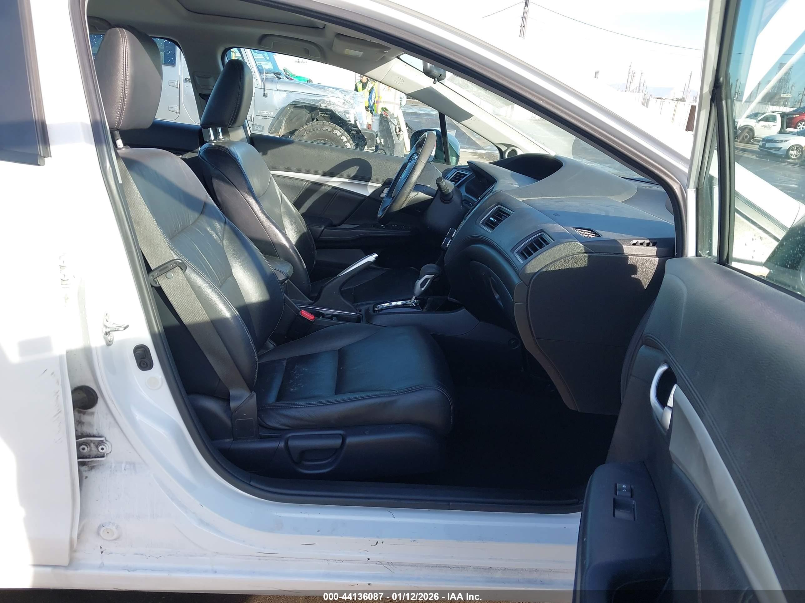 HONDA CIVIC image 5