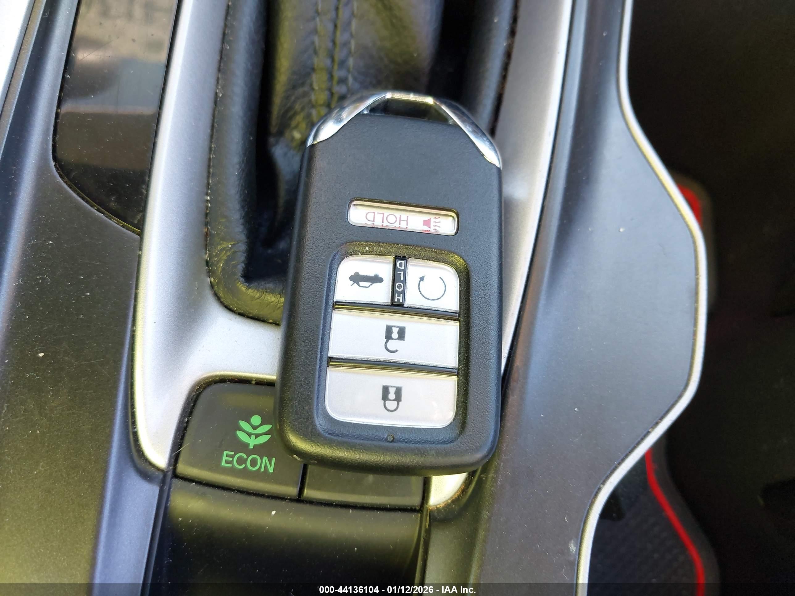 HONDA ACCORD image 11