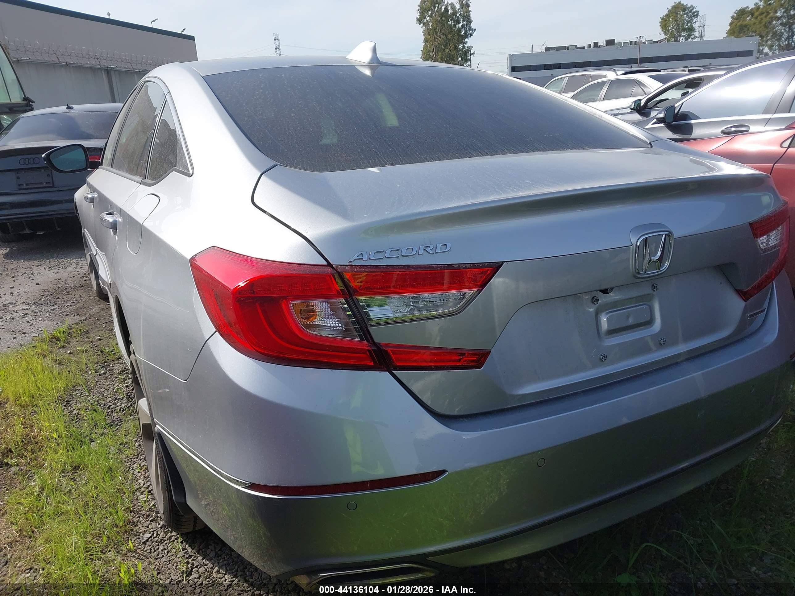 HONDA ACCORD image 3