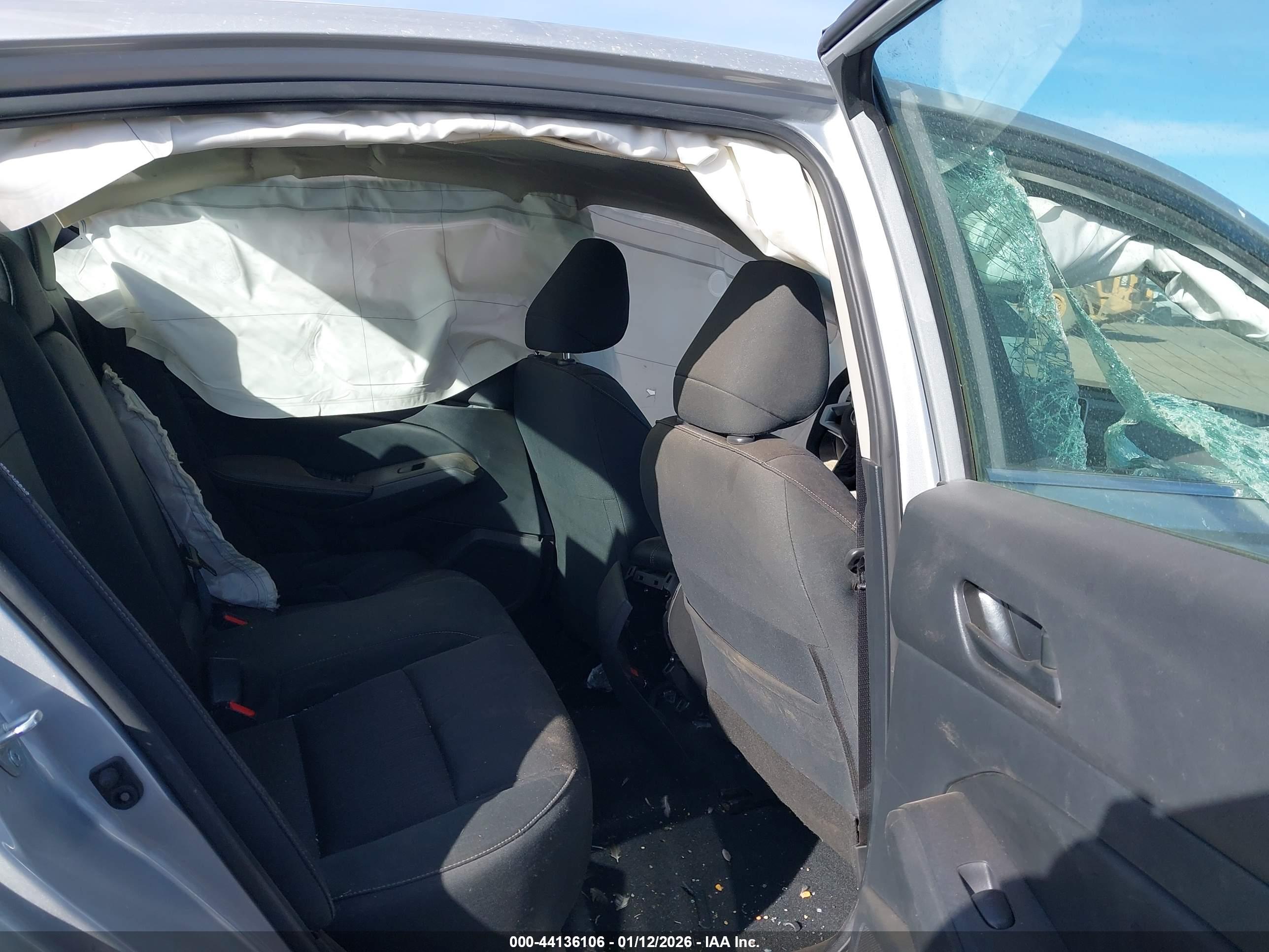 NISSAN ALTIMA image 8
