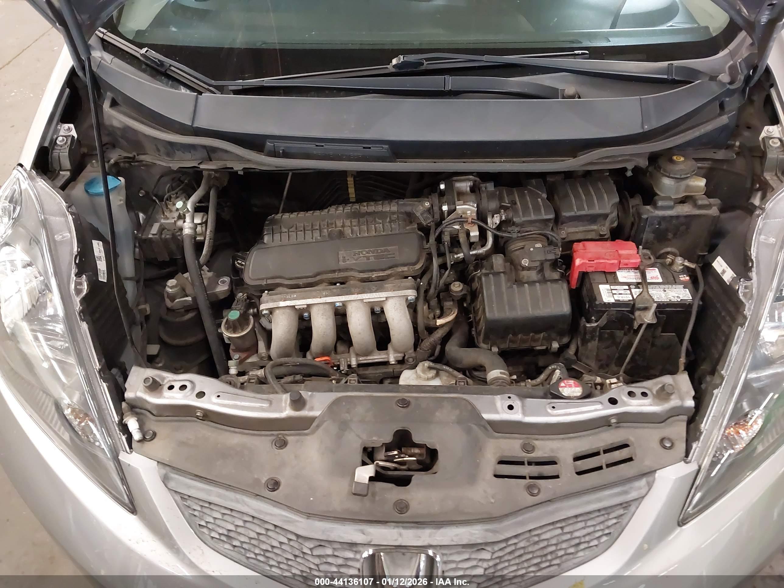 HONDA FIT image 10