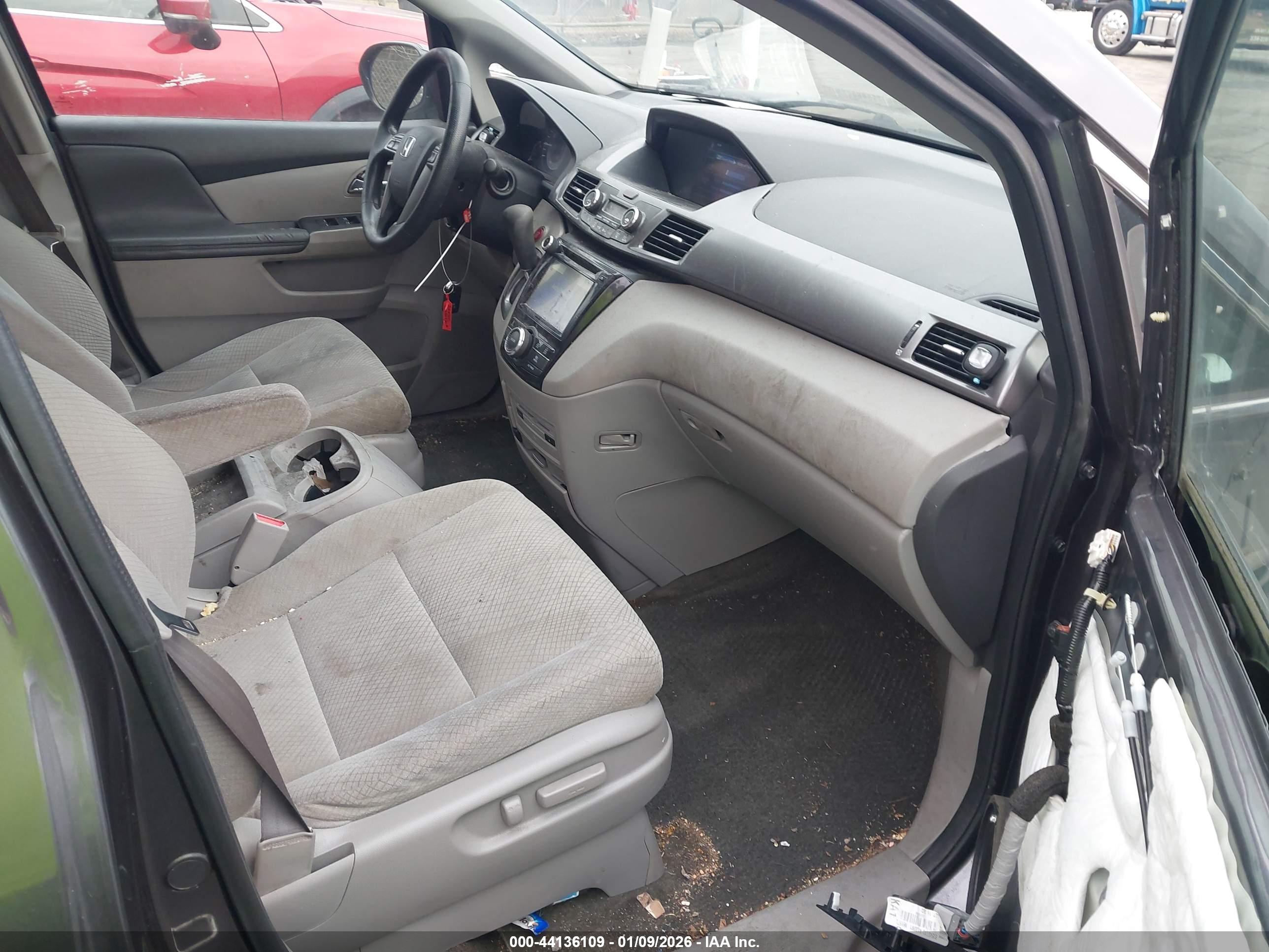 HONDA ODYSSEY image 5