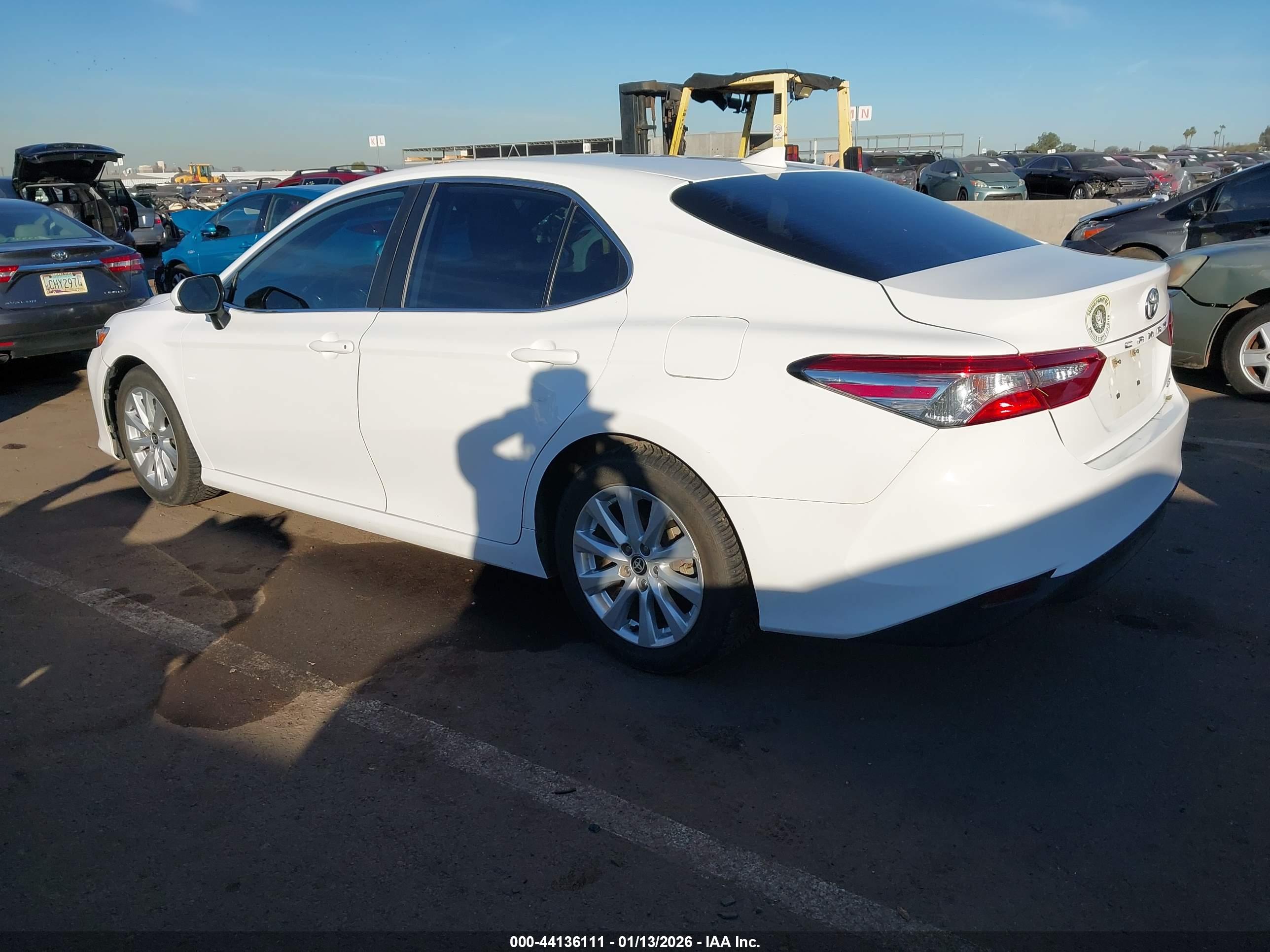 TOYOTA CAMRY image 3
