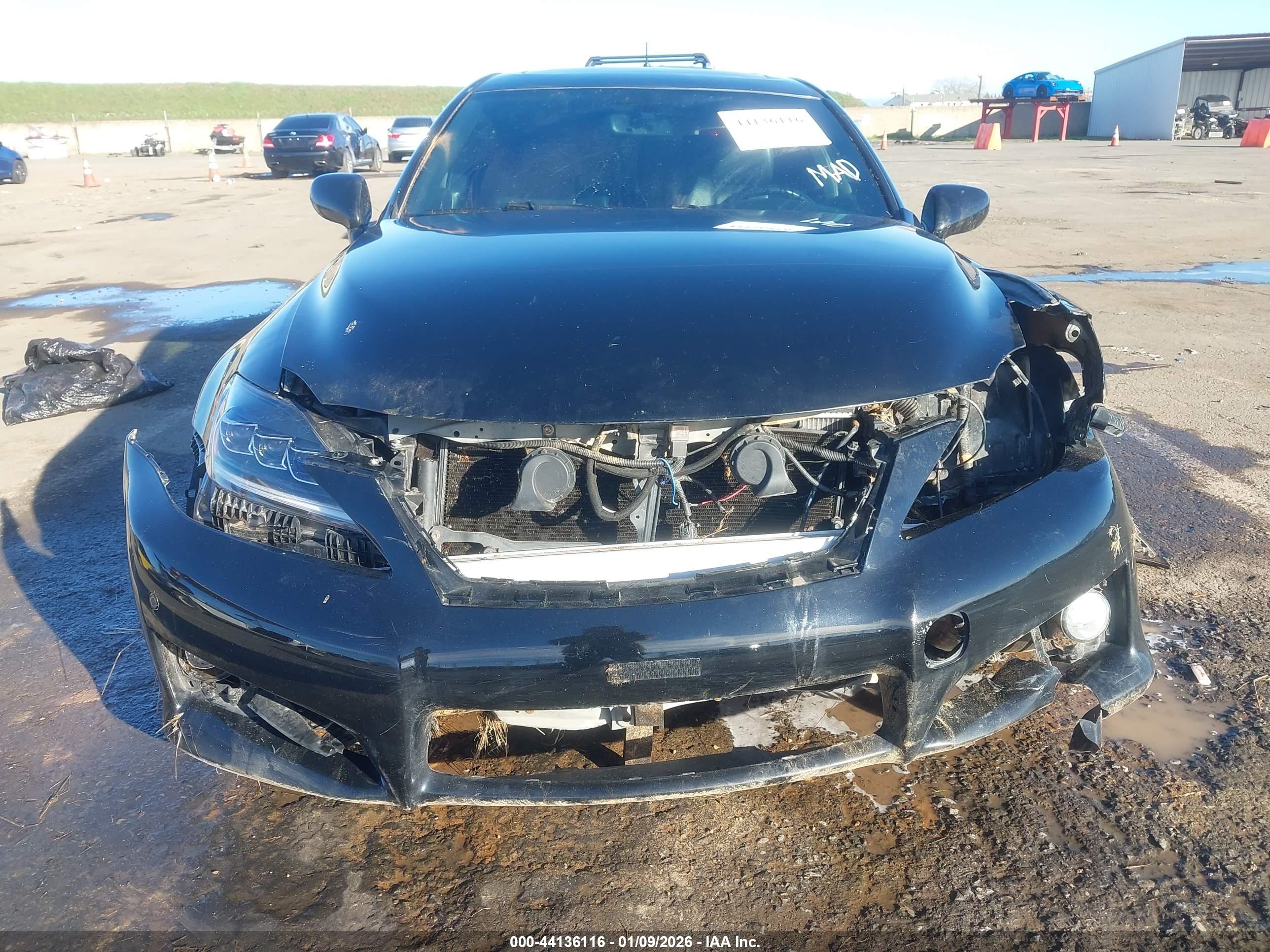 LEXUS IS image 6