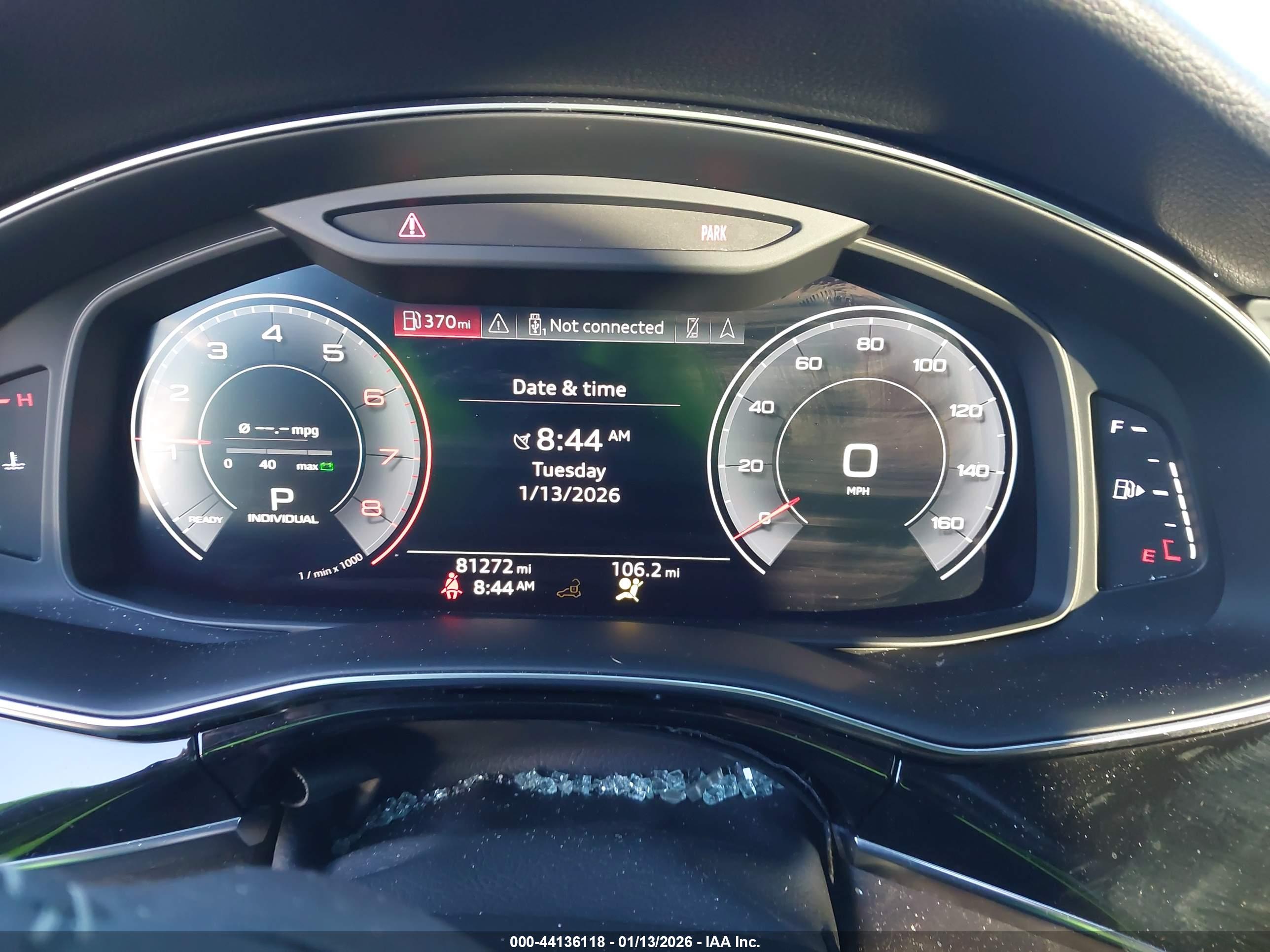 AUDI Q8 image 7
