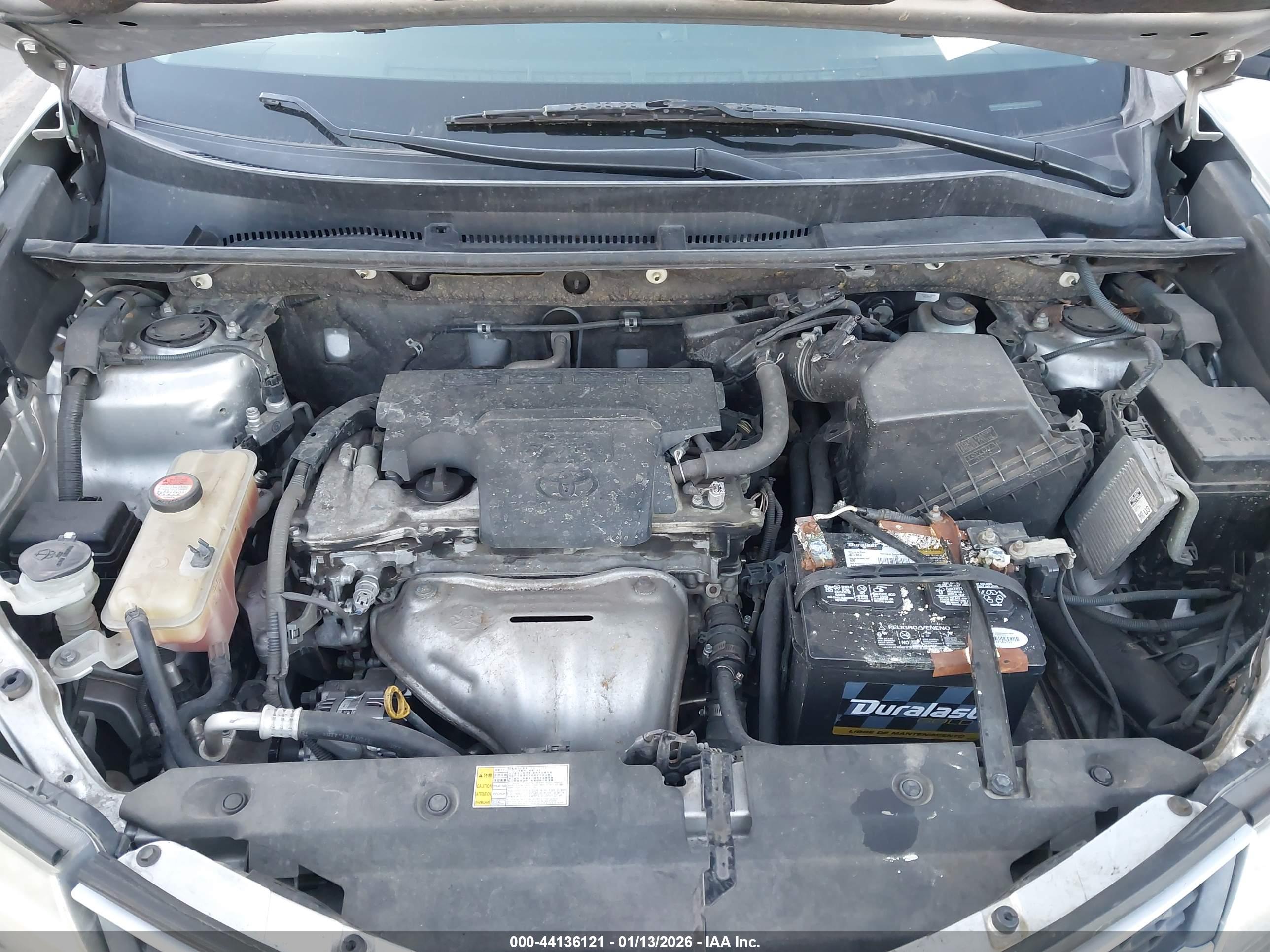 TOYOTA RAV4 image 10