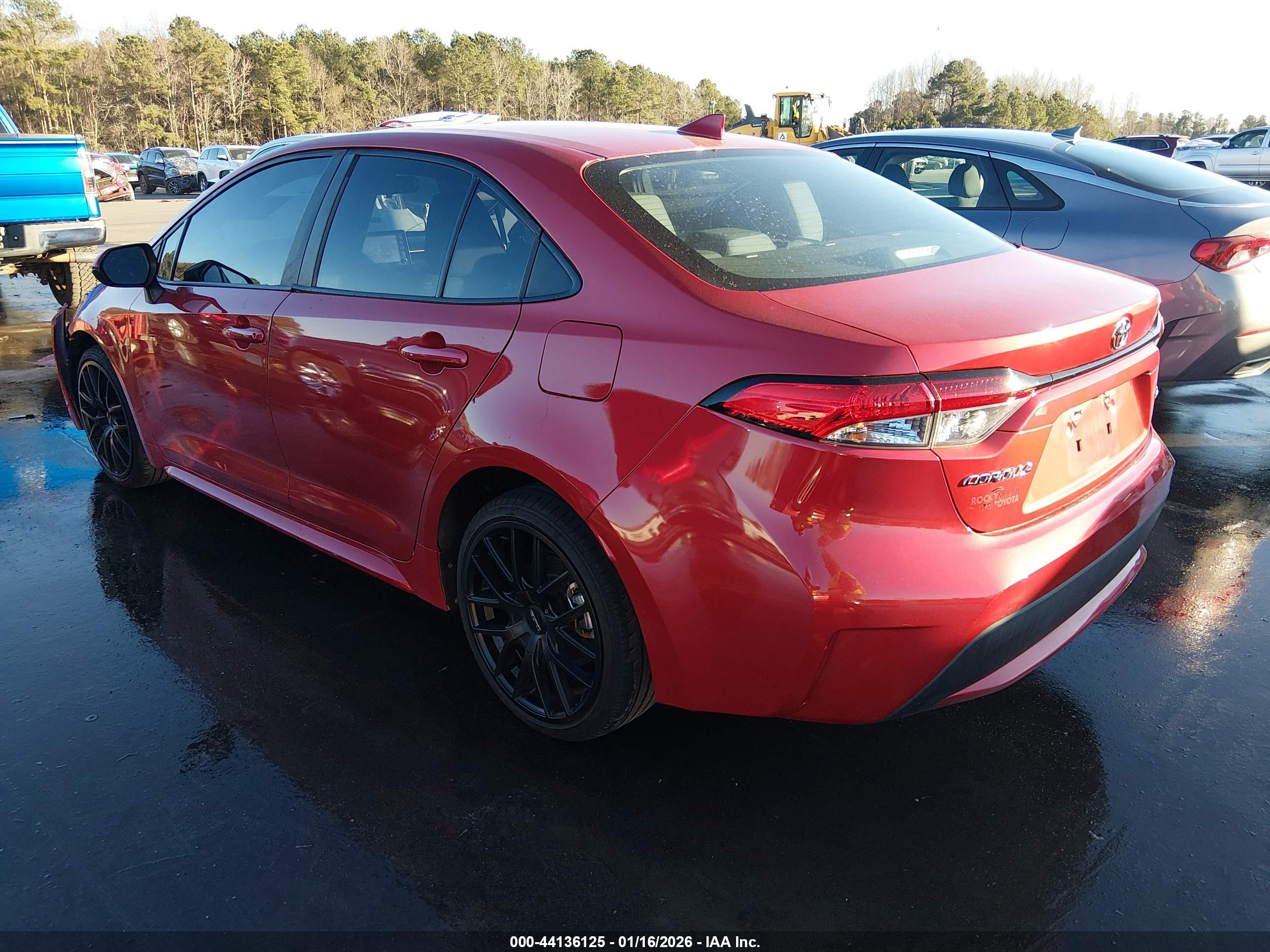 TOYOTA COROLLA image 3