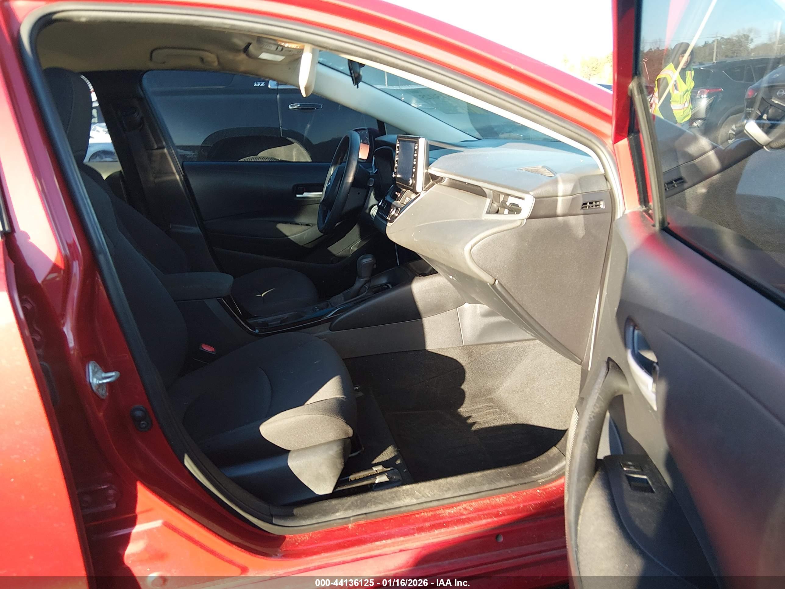 TOYOTA COROLLA image 5