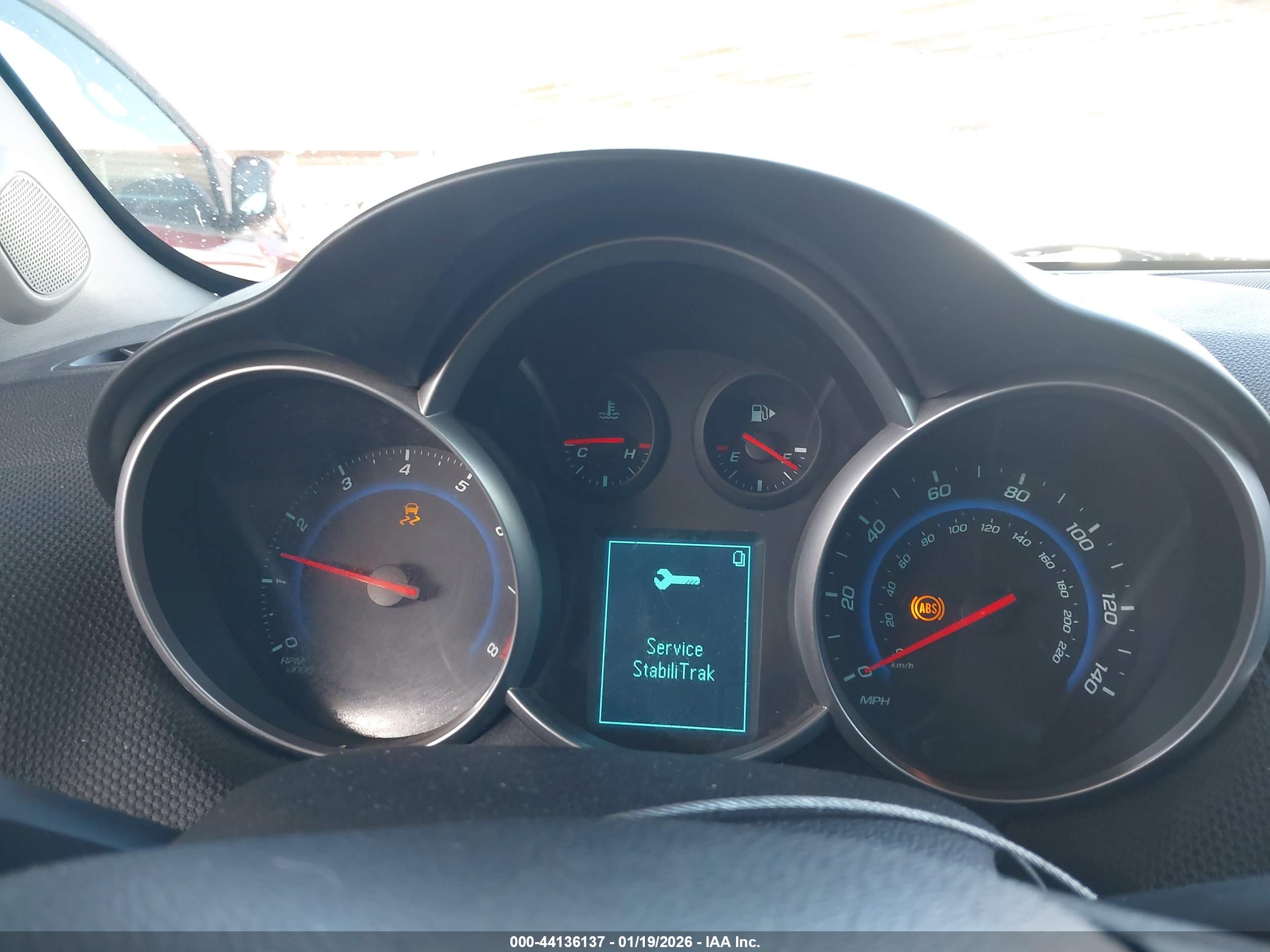 CHEVROLET CRUZE image 7