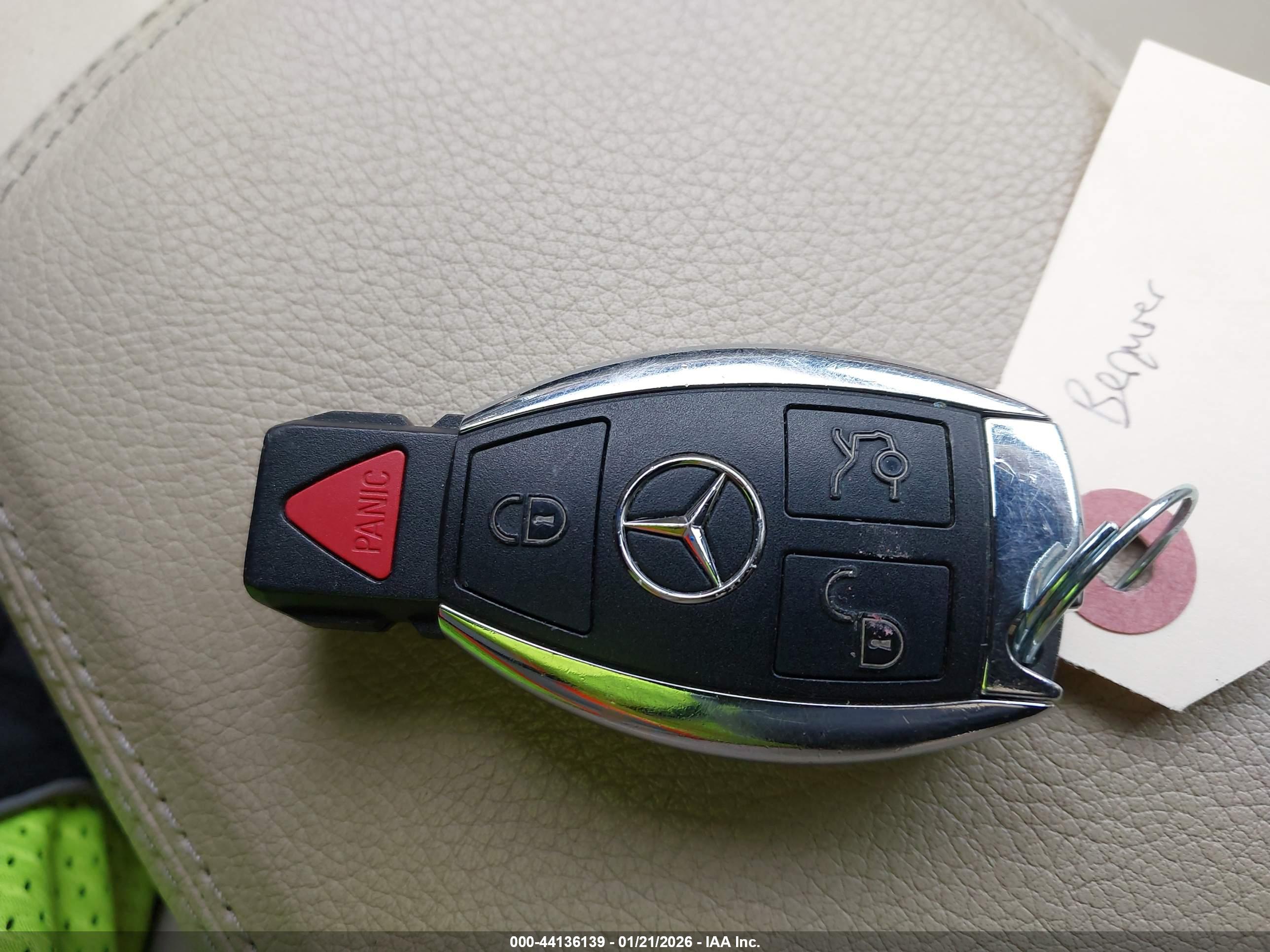 MERCEDES-BENZ GLA image 11