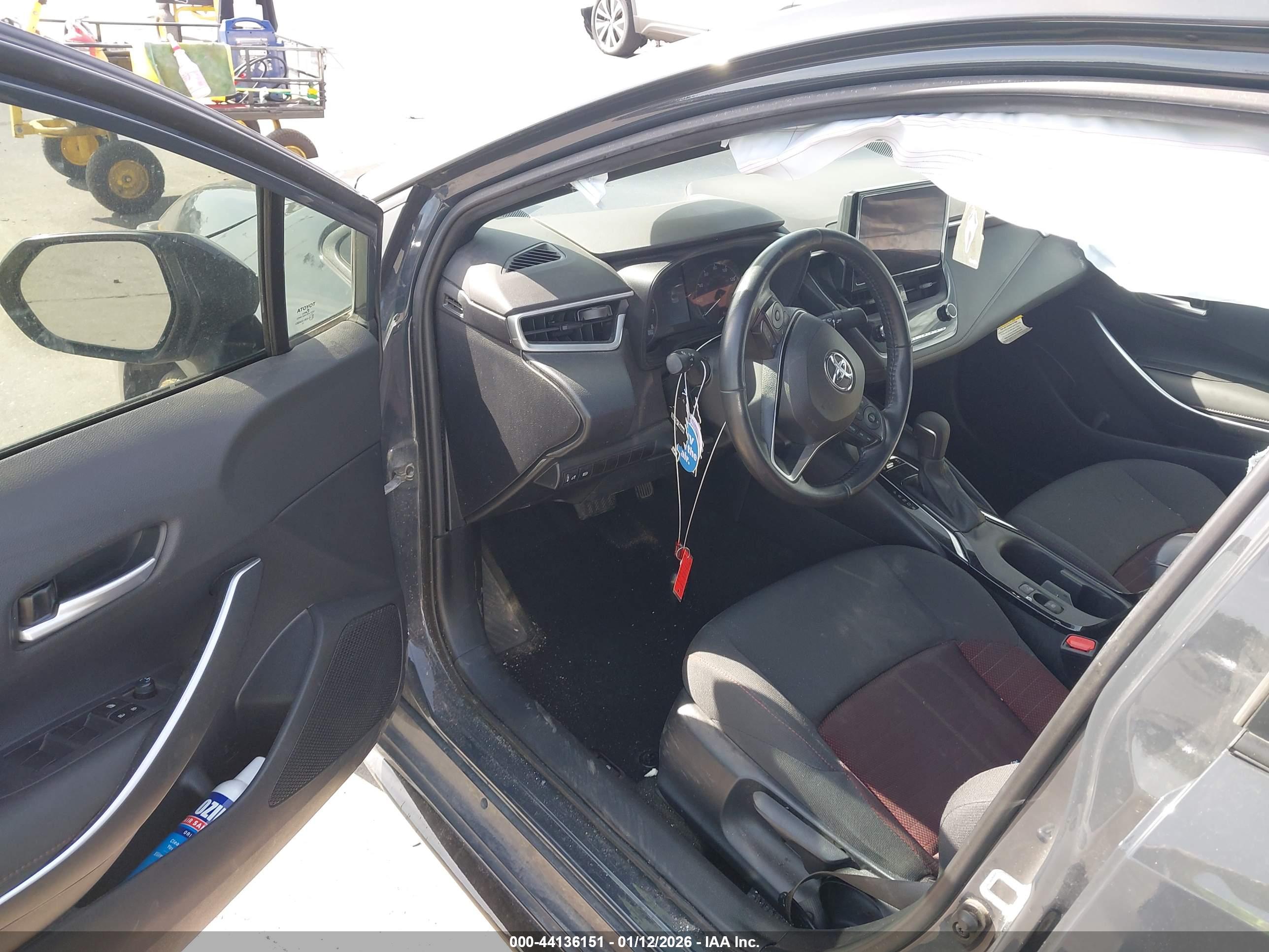 TOYOTA COROLLA image 5