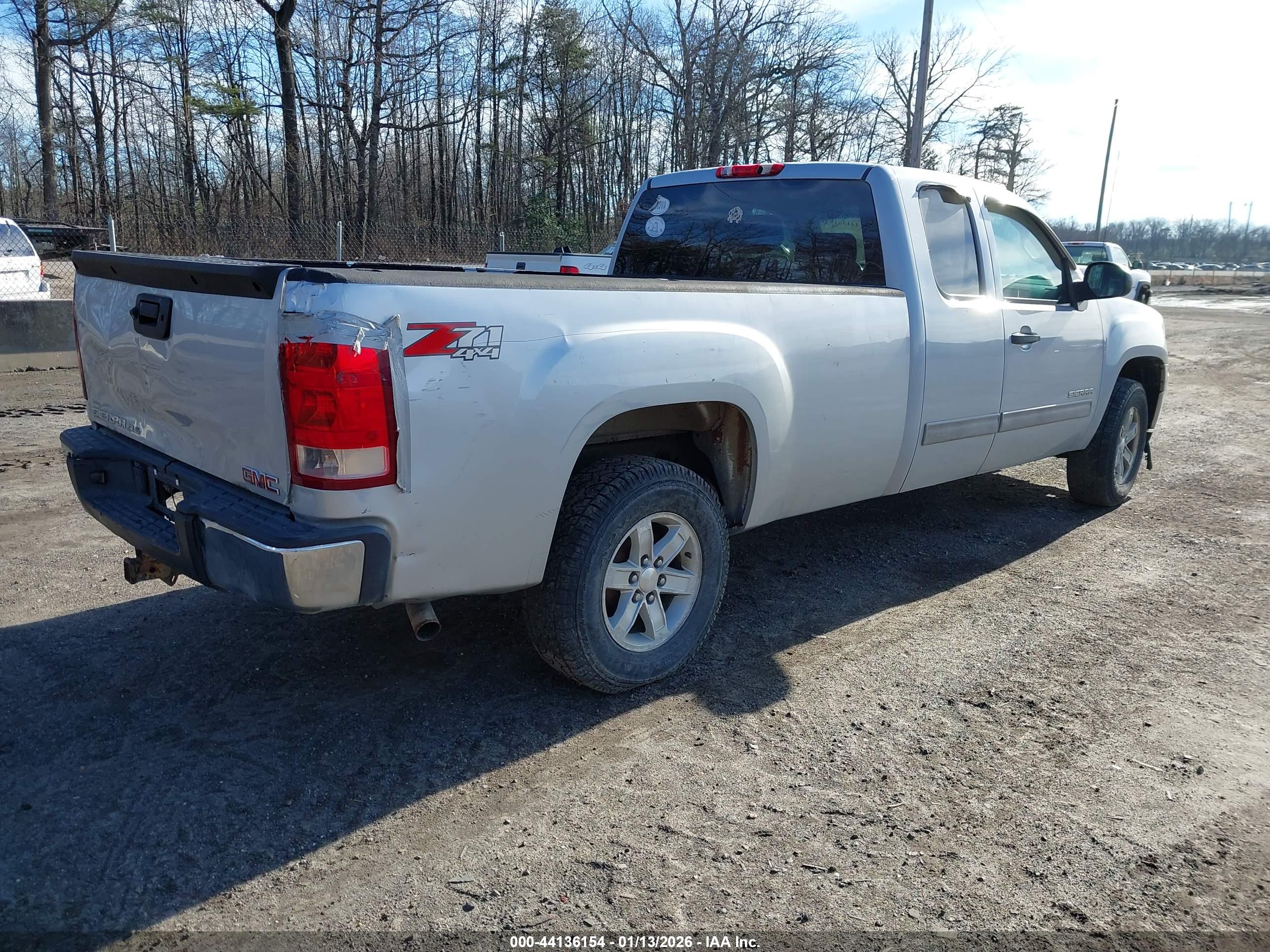 GMC SIERRA image 4