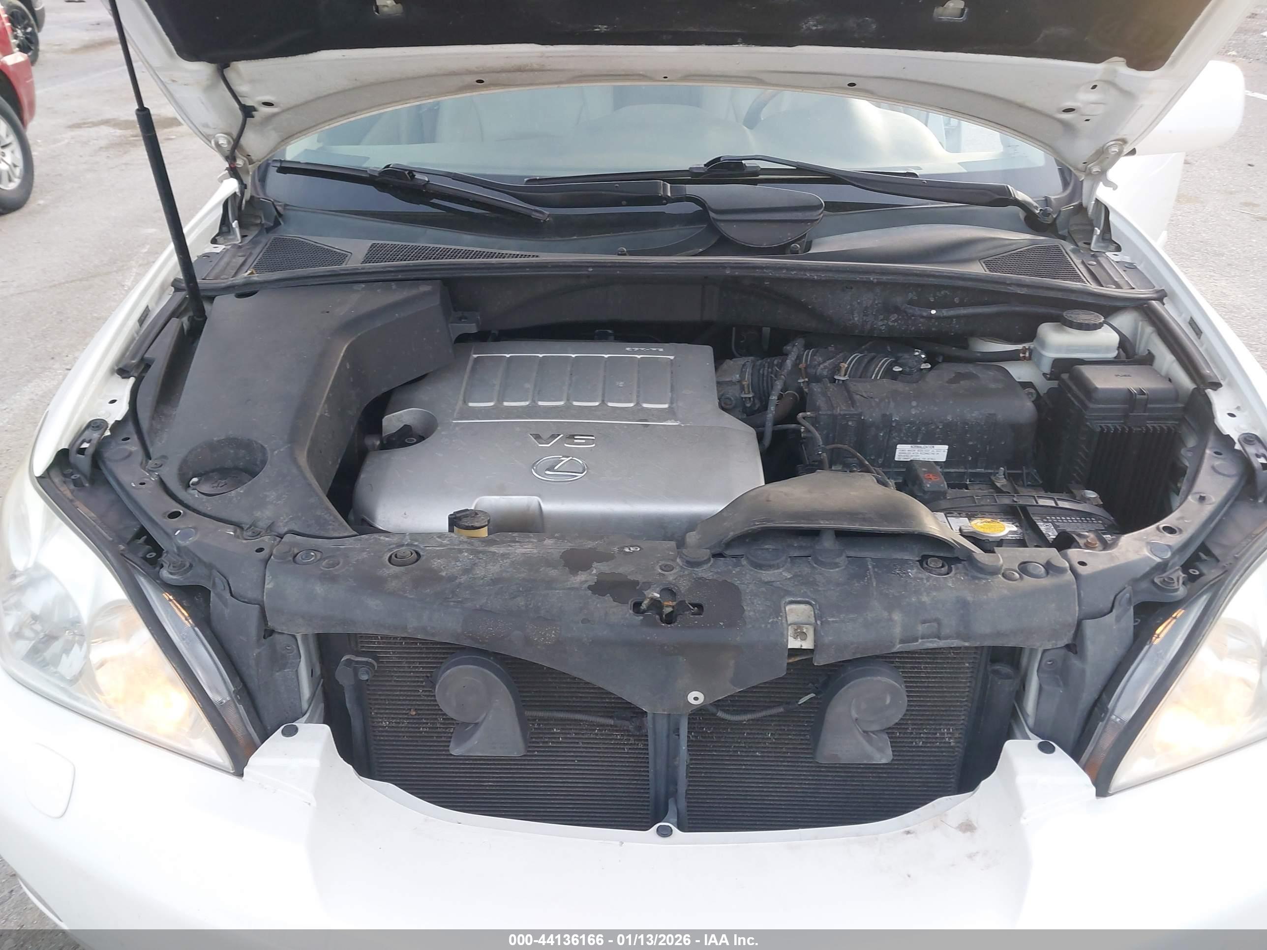 LEXUS RX image 10