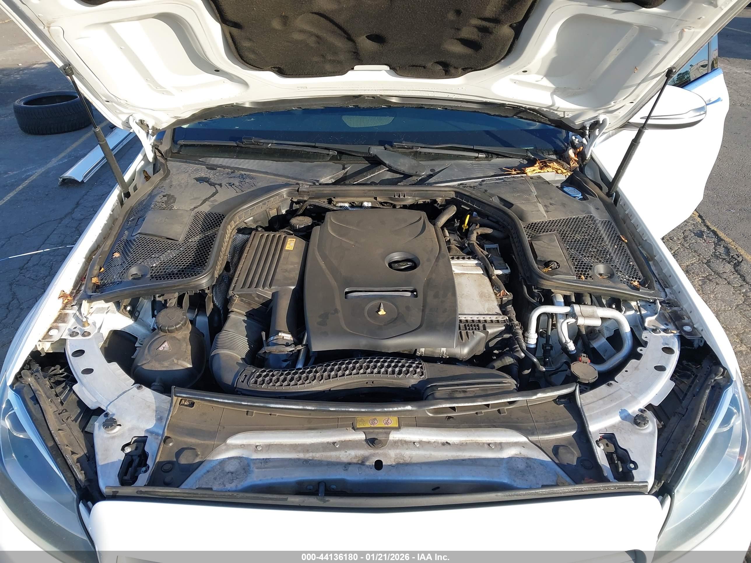 MERCEDES-BENZ C image 10