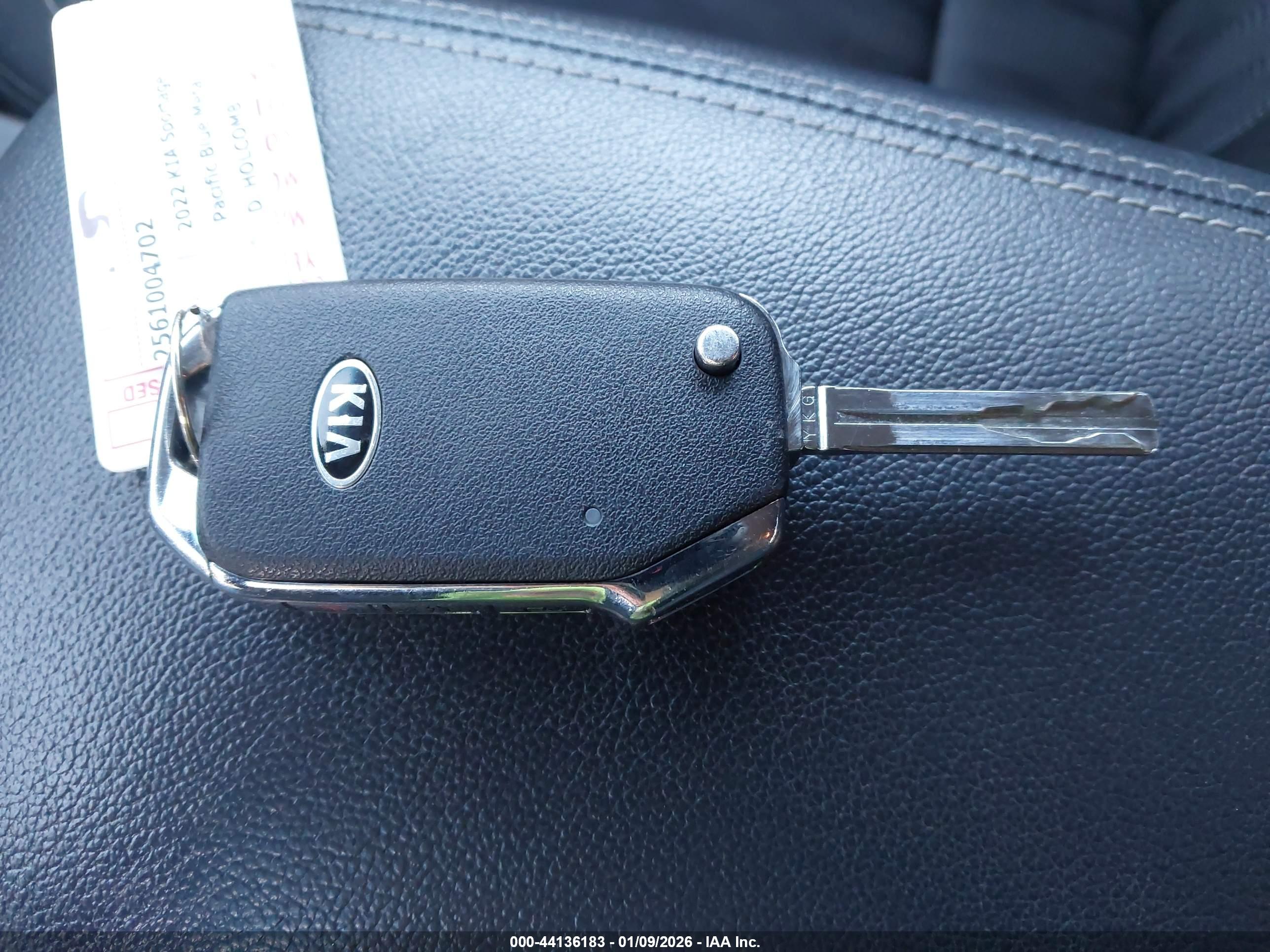 KIA SPORTAGE image 11