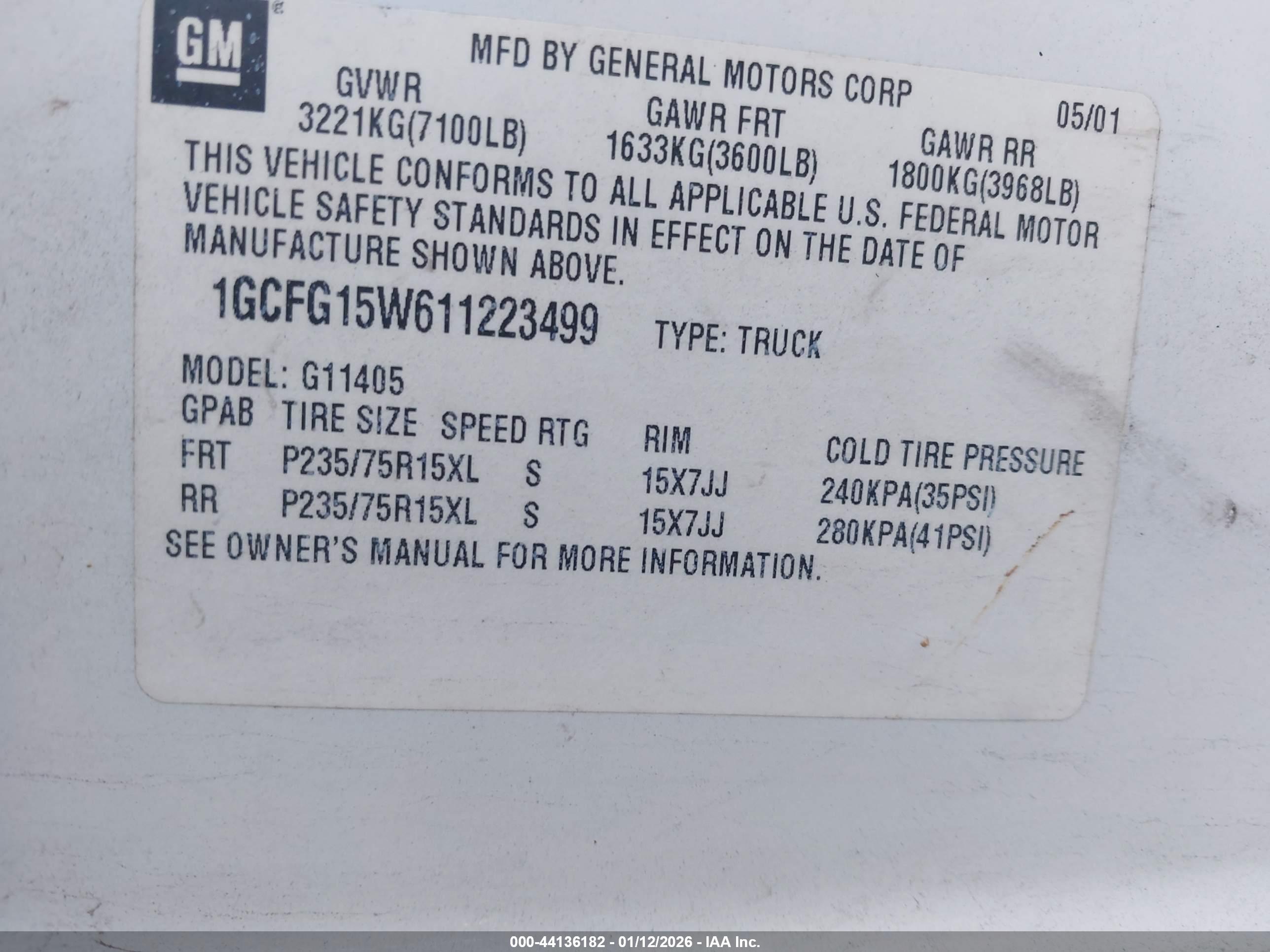 CHEVROLET EXPRESS image 9