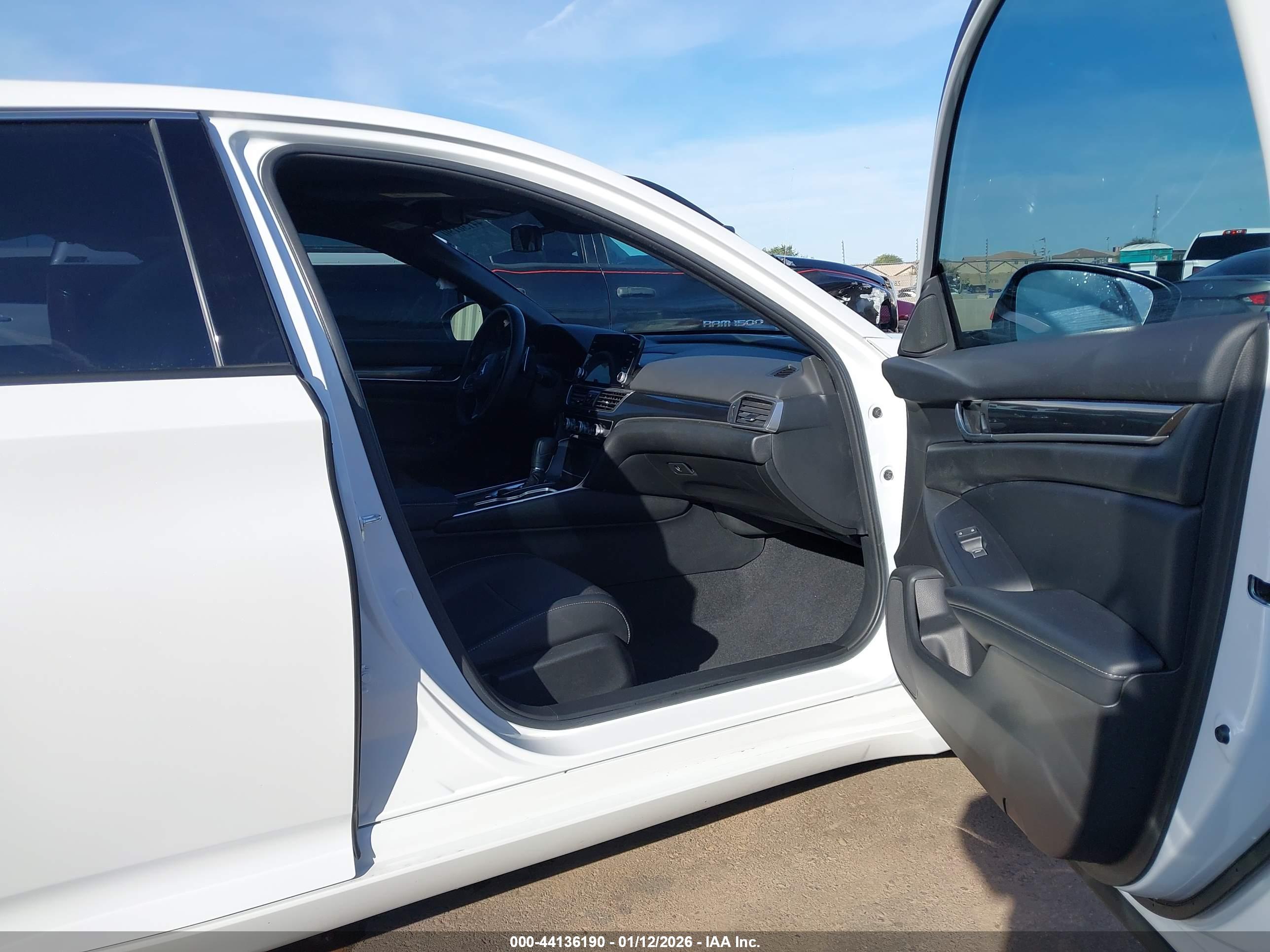 HONDA ACCORD image 5