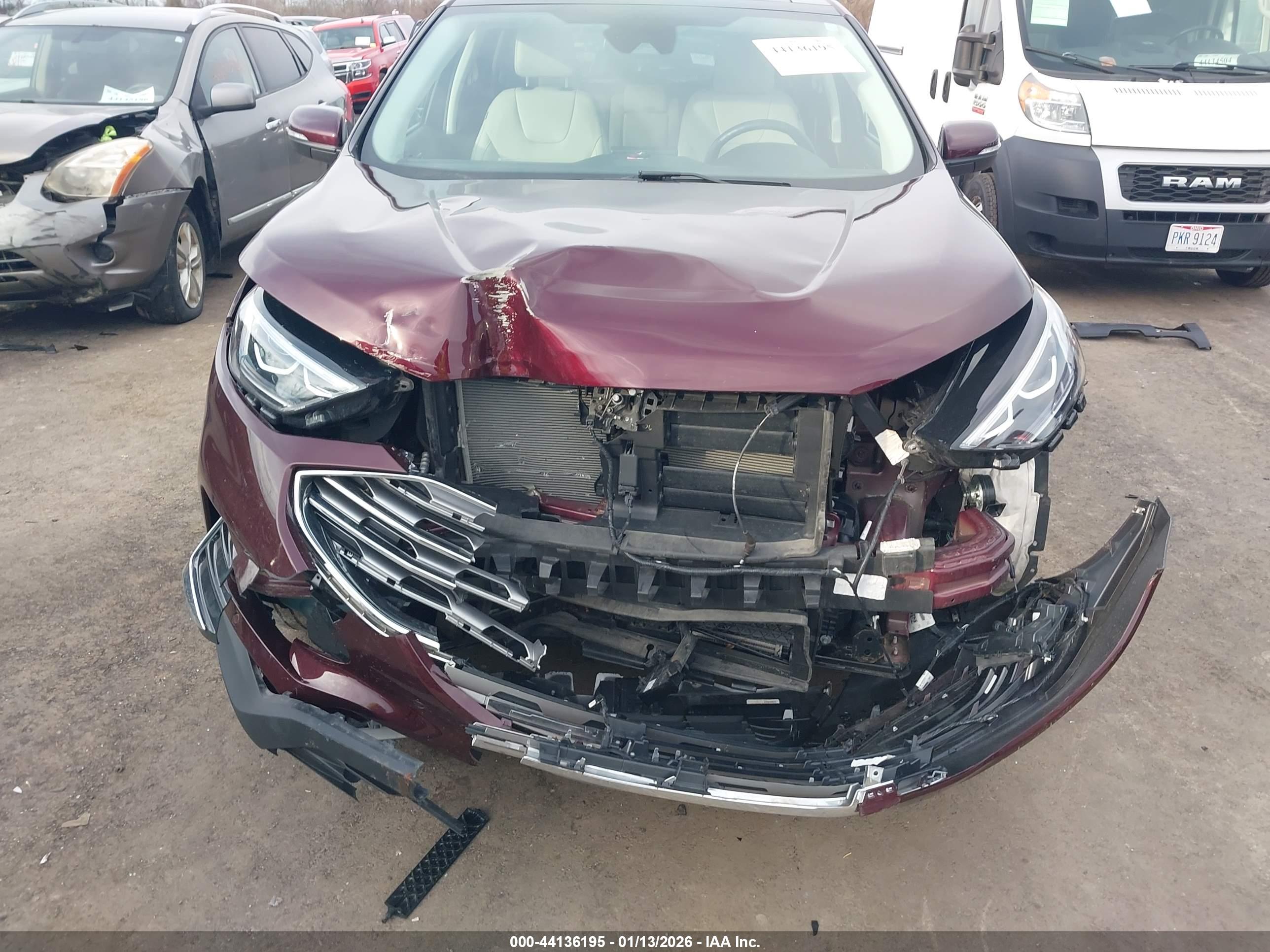 FORD EDGE image 6