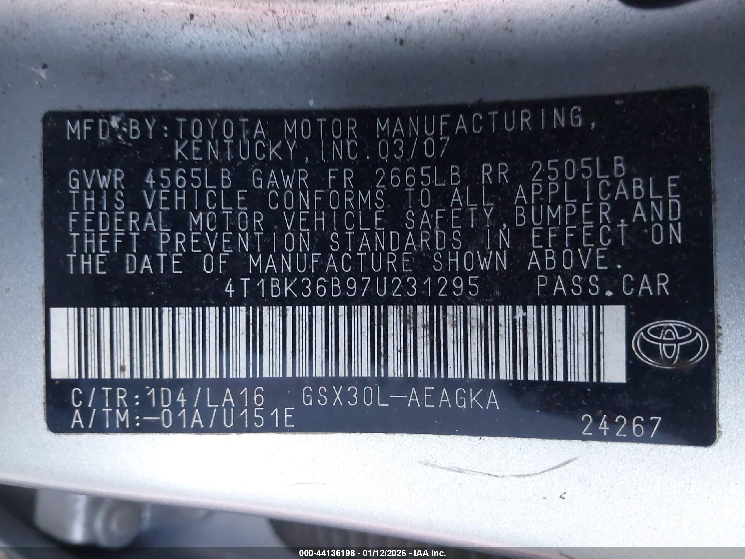 TOYOTA AVALON image 9