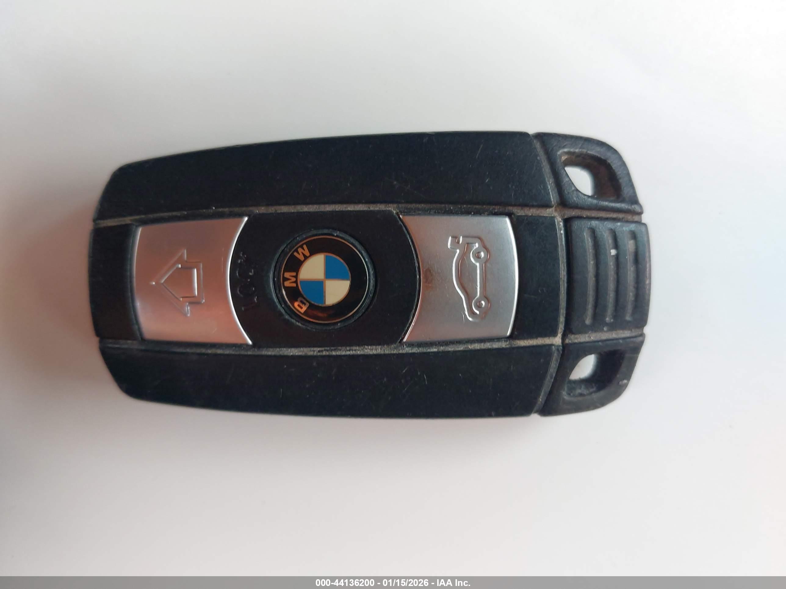 BMW 328I image 11