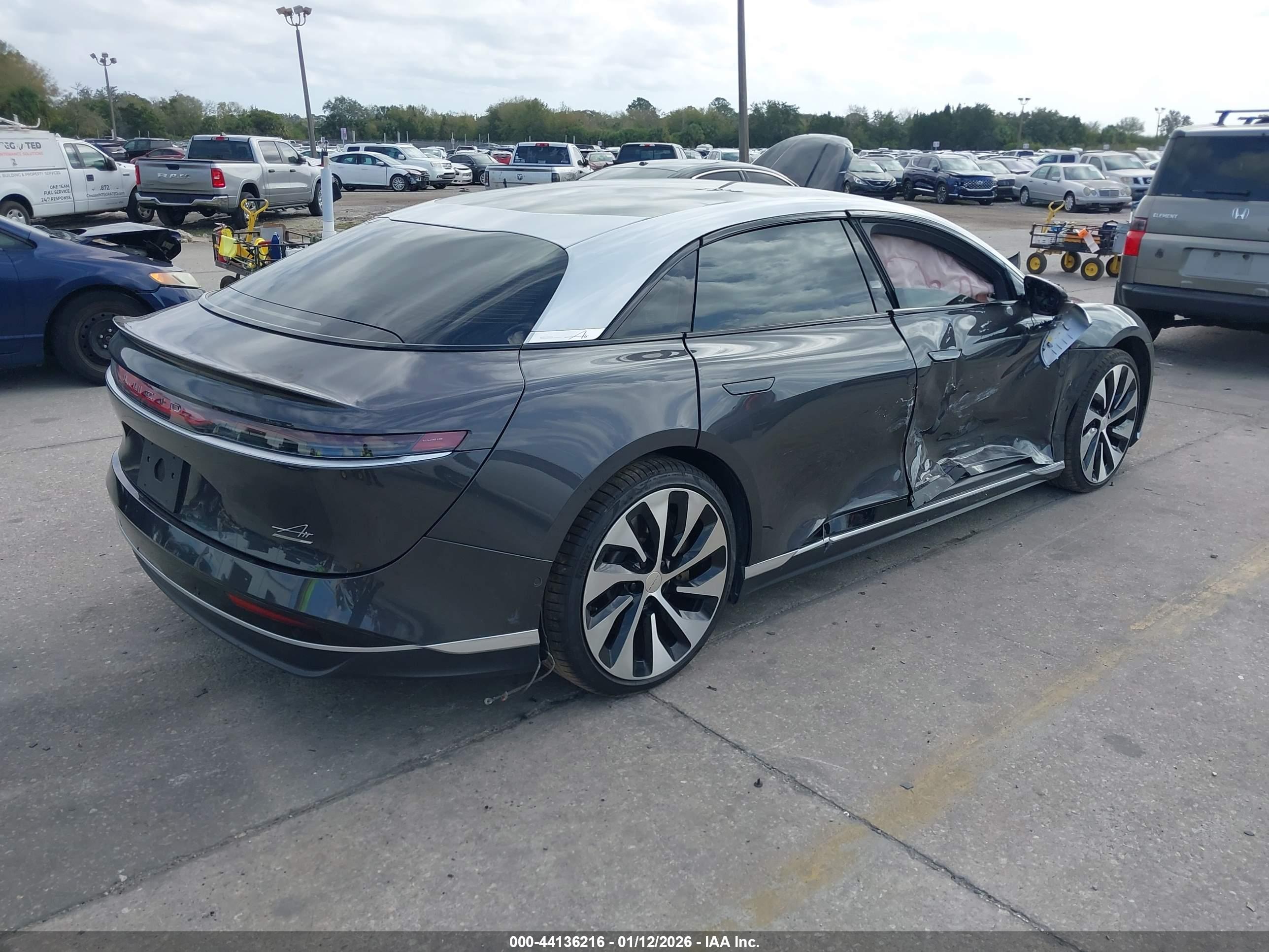 LUCID AIR image 4