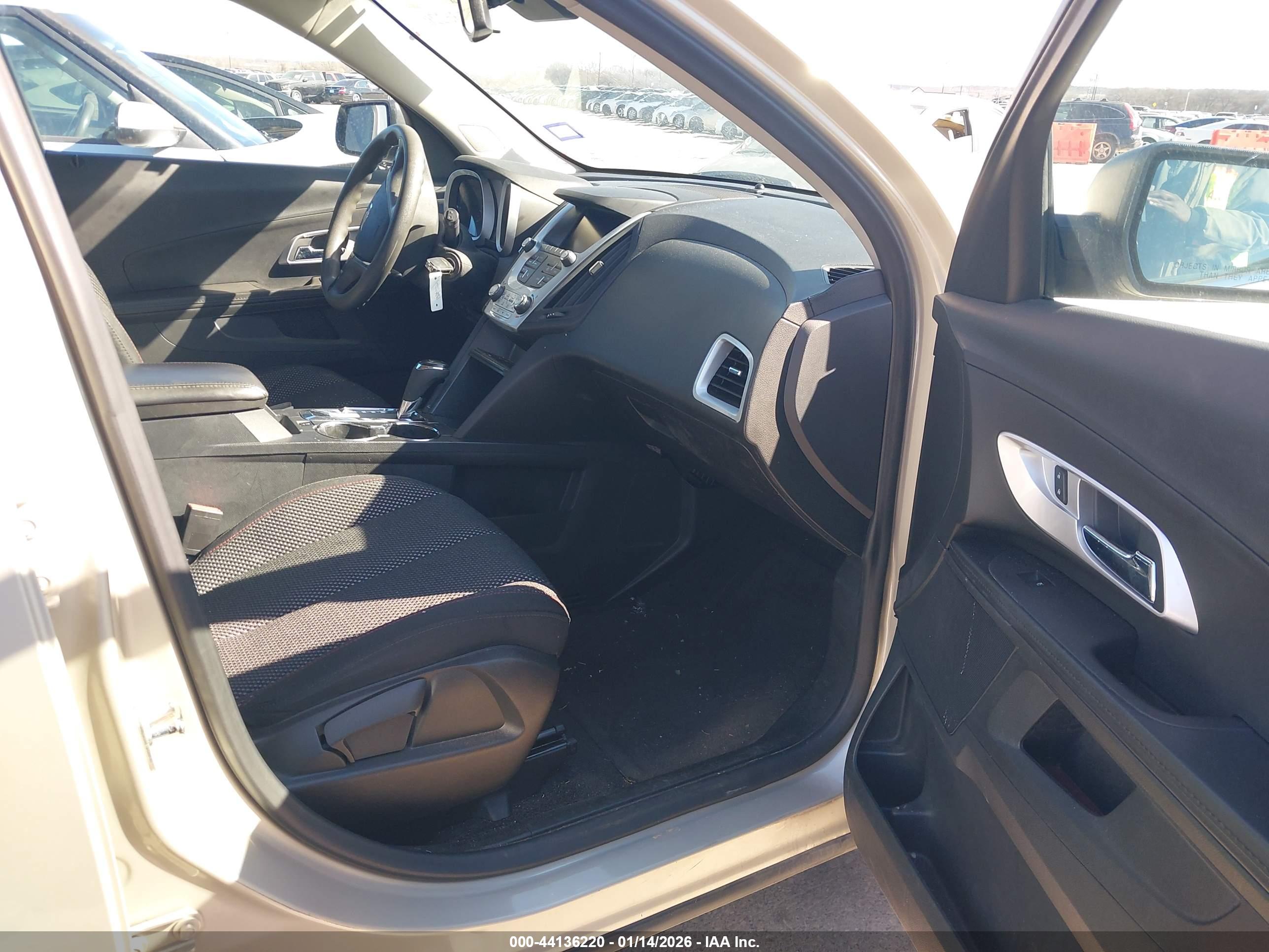 CHEVROLET EQUINOX image 5