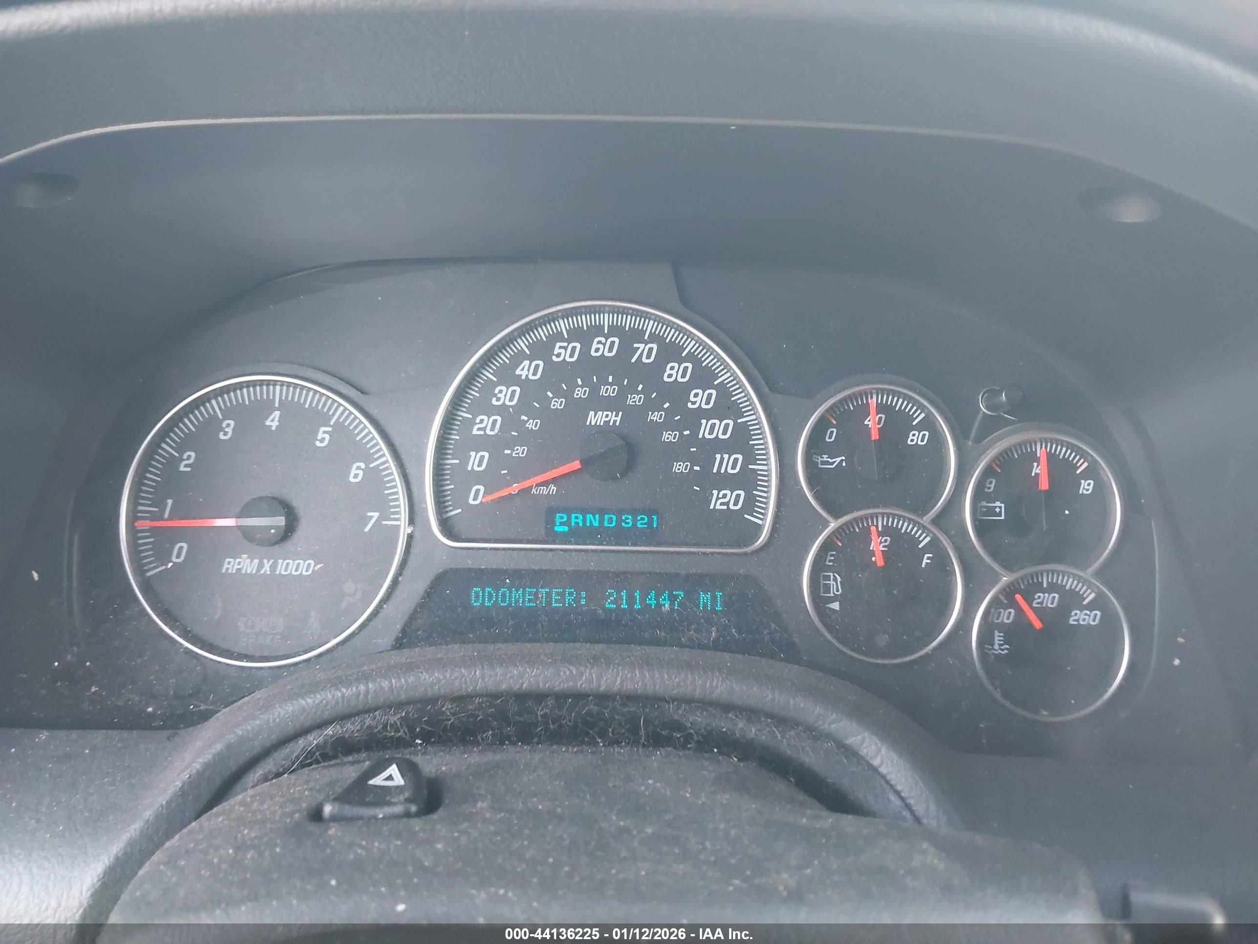 GMC ENVOY image 7