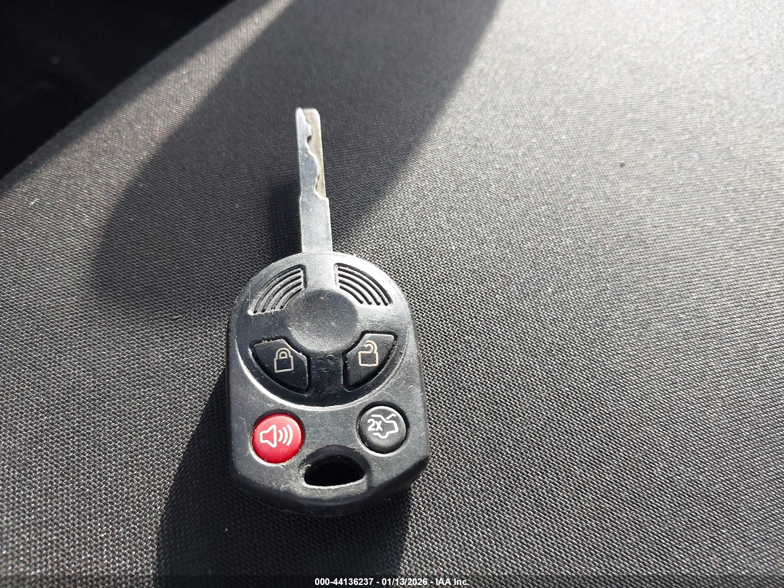 FORD FOCUS image 11