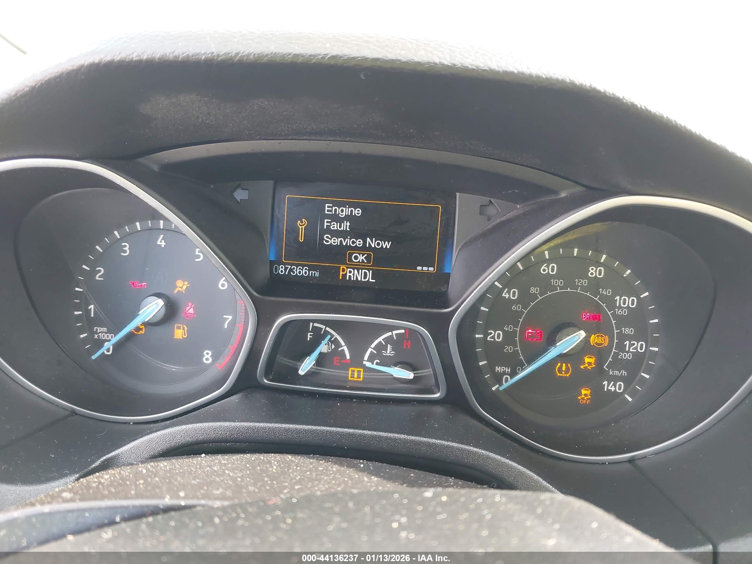 FORD FOCUS image 7