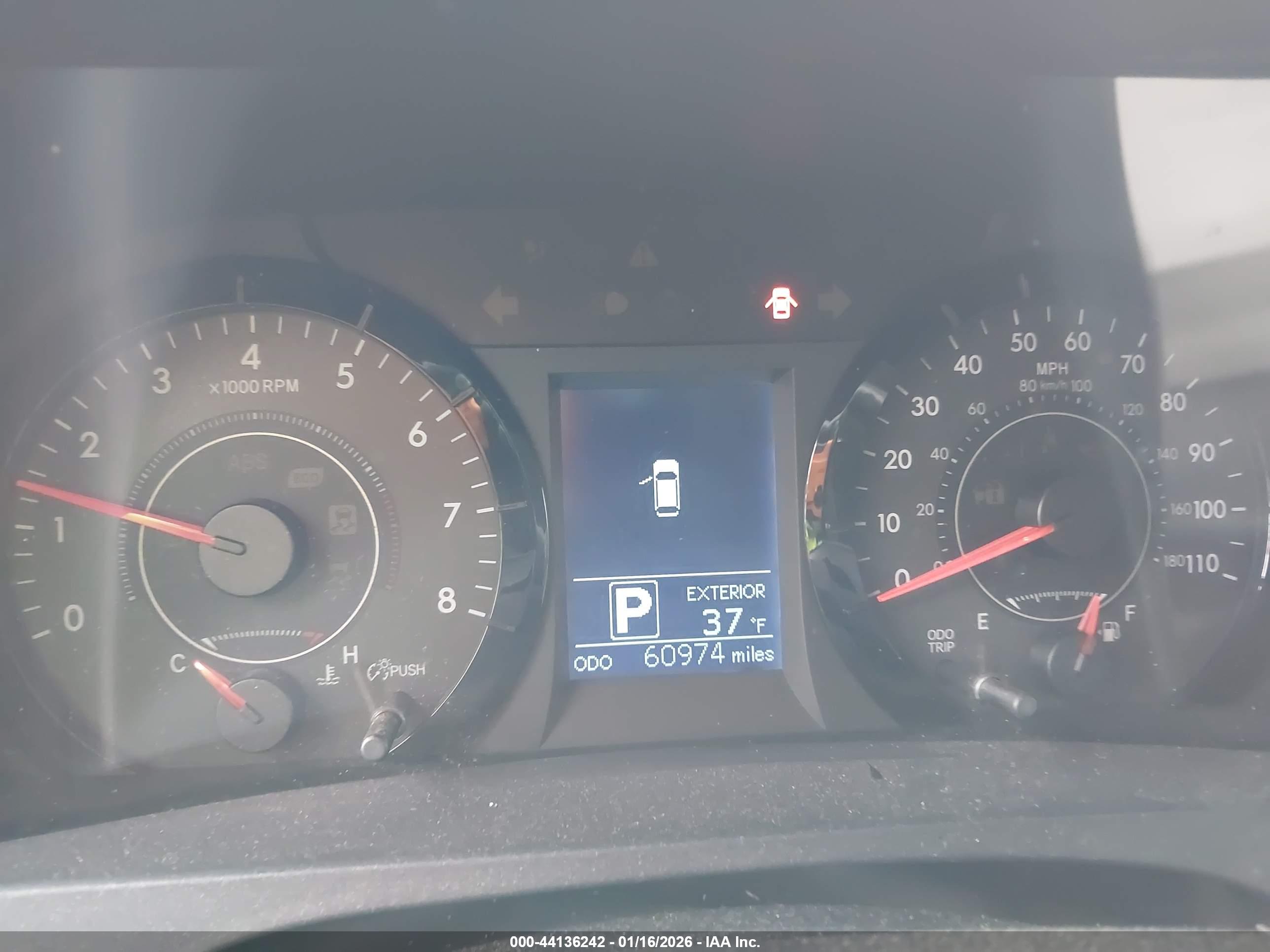 TOYOTA SIENNA image 7