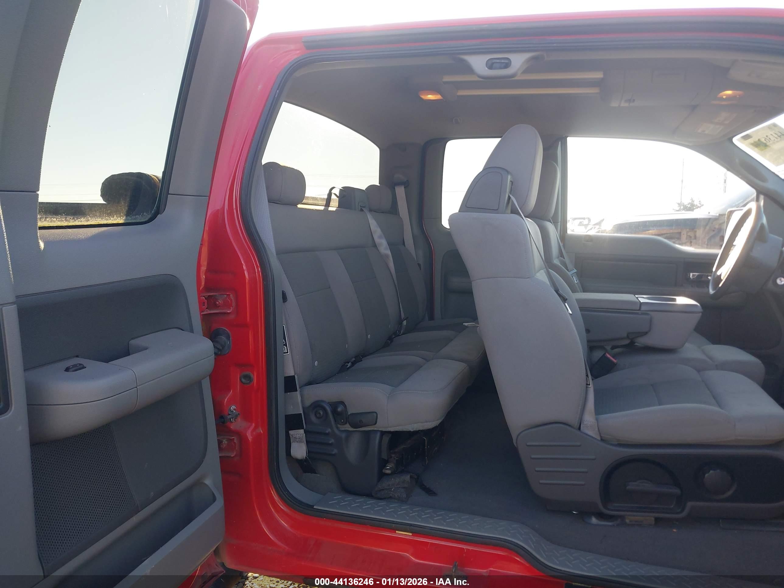 FORD F-150 image 8