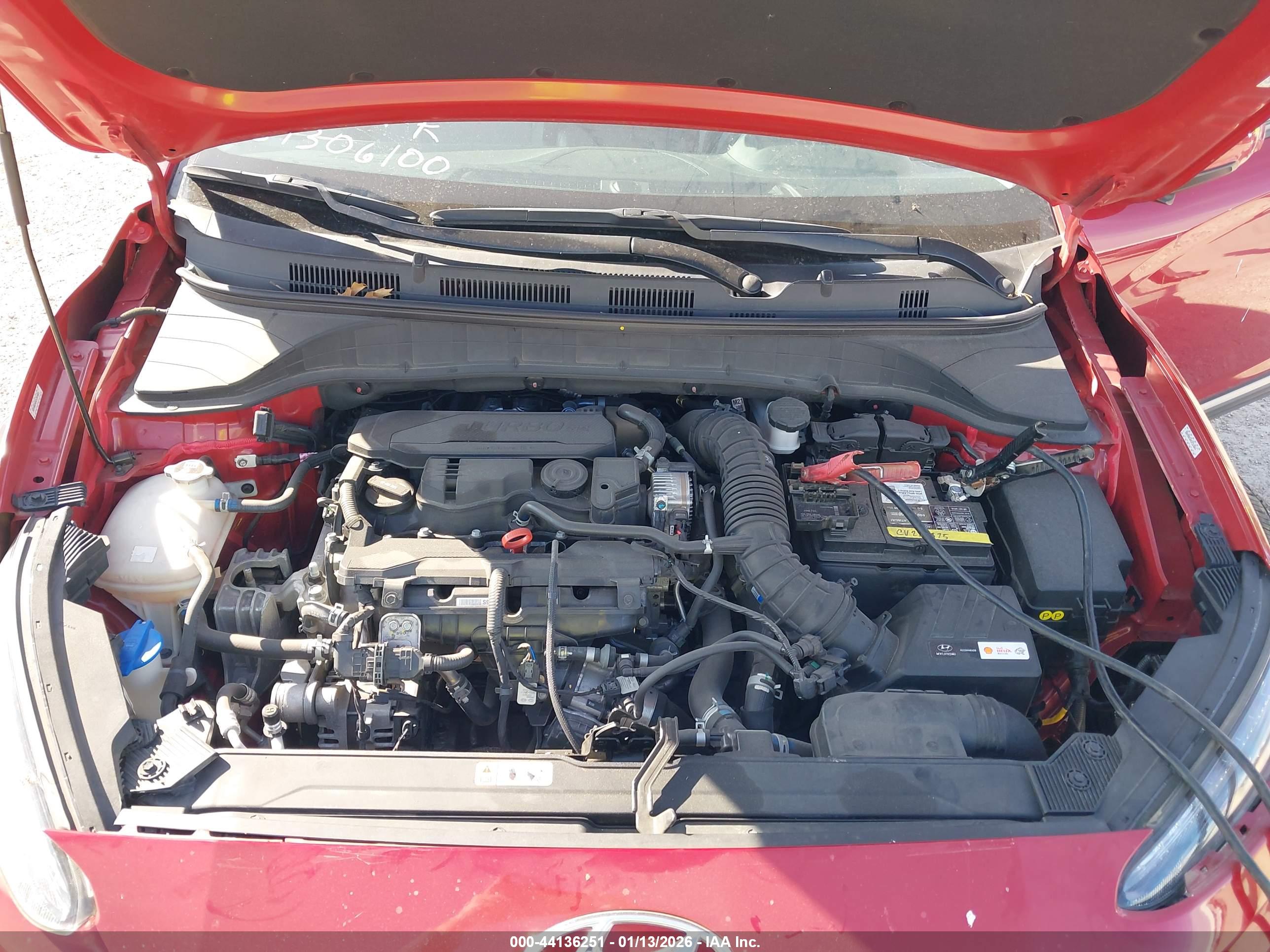HYUNDAI KONA image 10