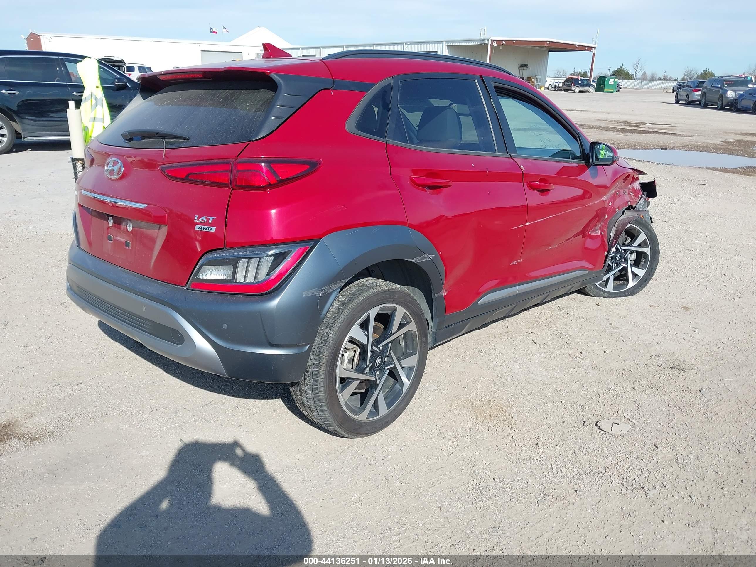 HYUNDAI KONA image 4