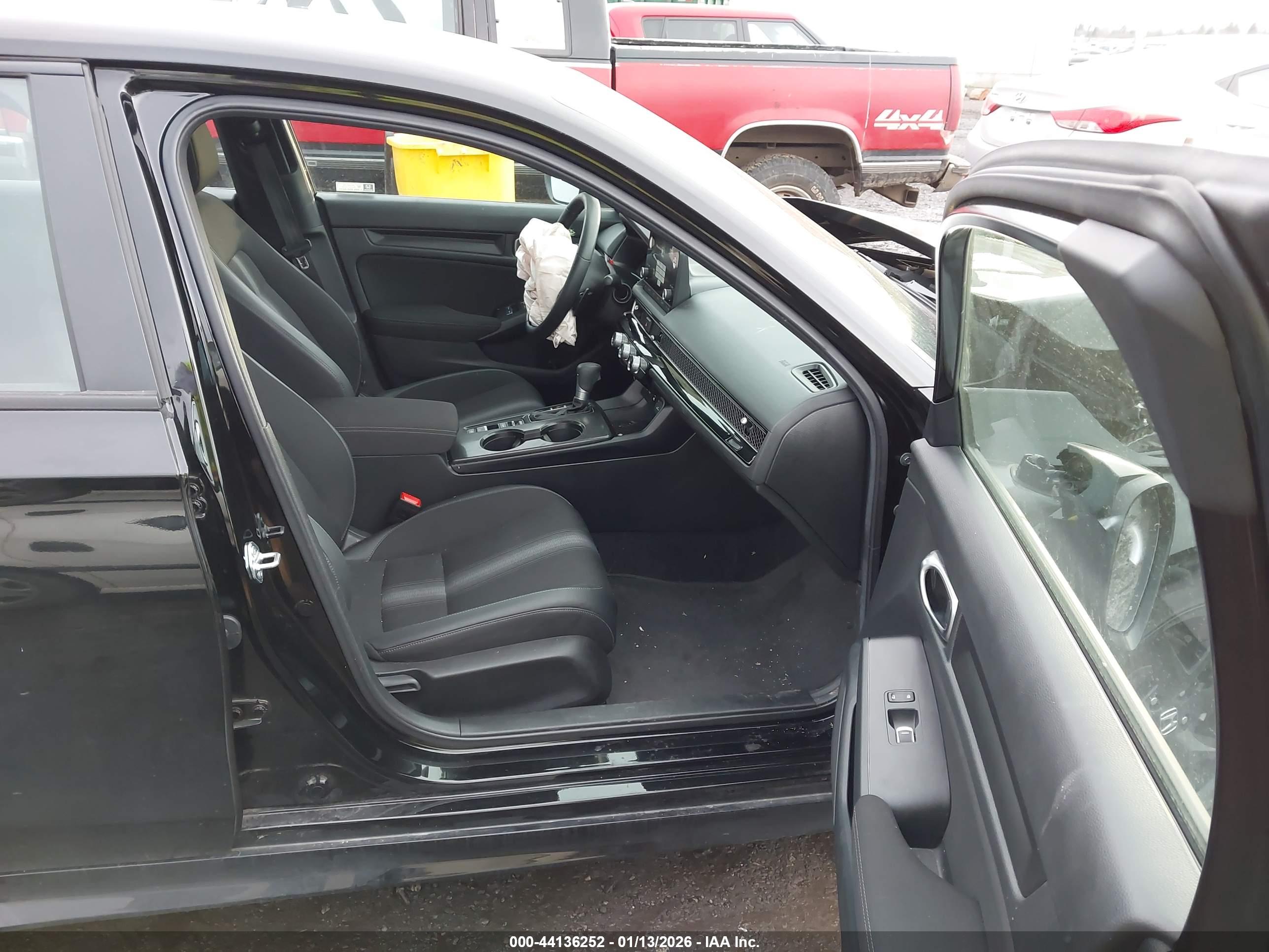 HONDA CIVIC image 5