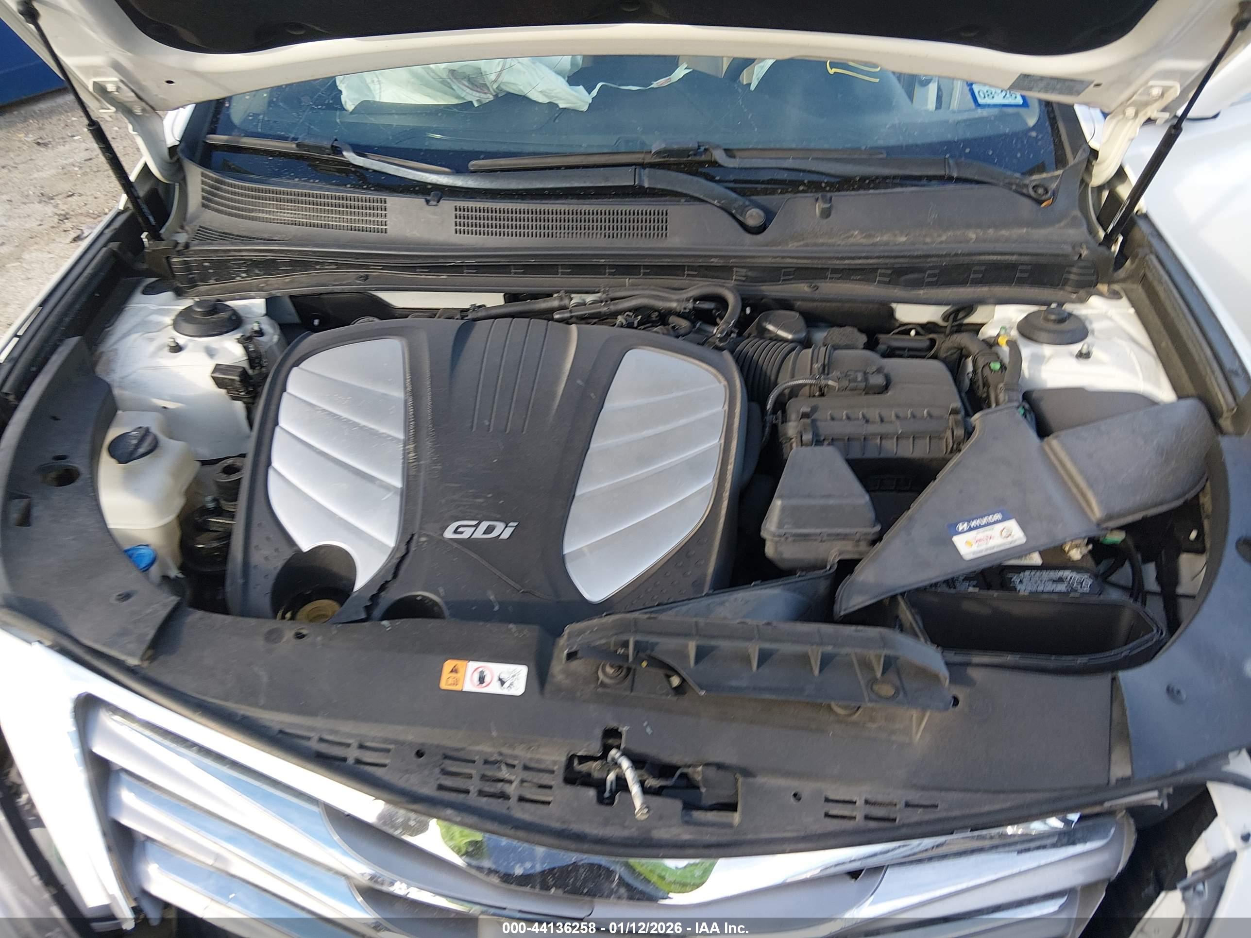 HYUNDAI AZERA image 10