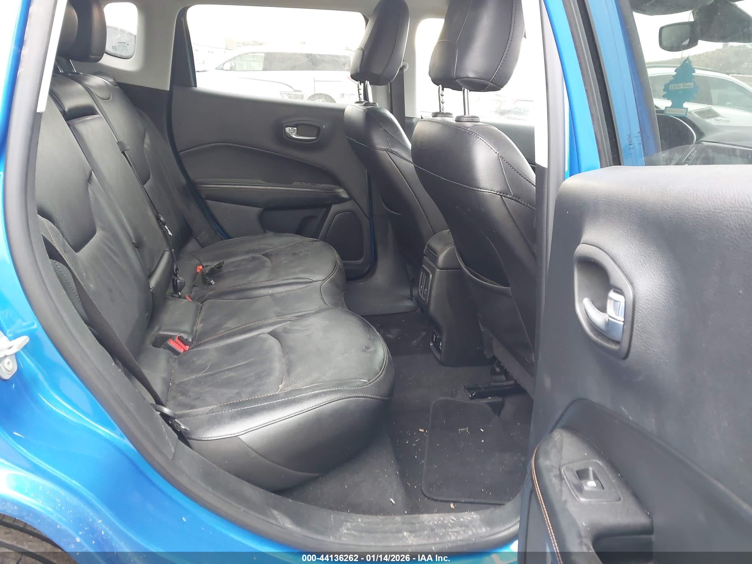 JEEP COMPASS image 8