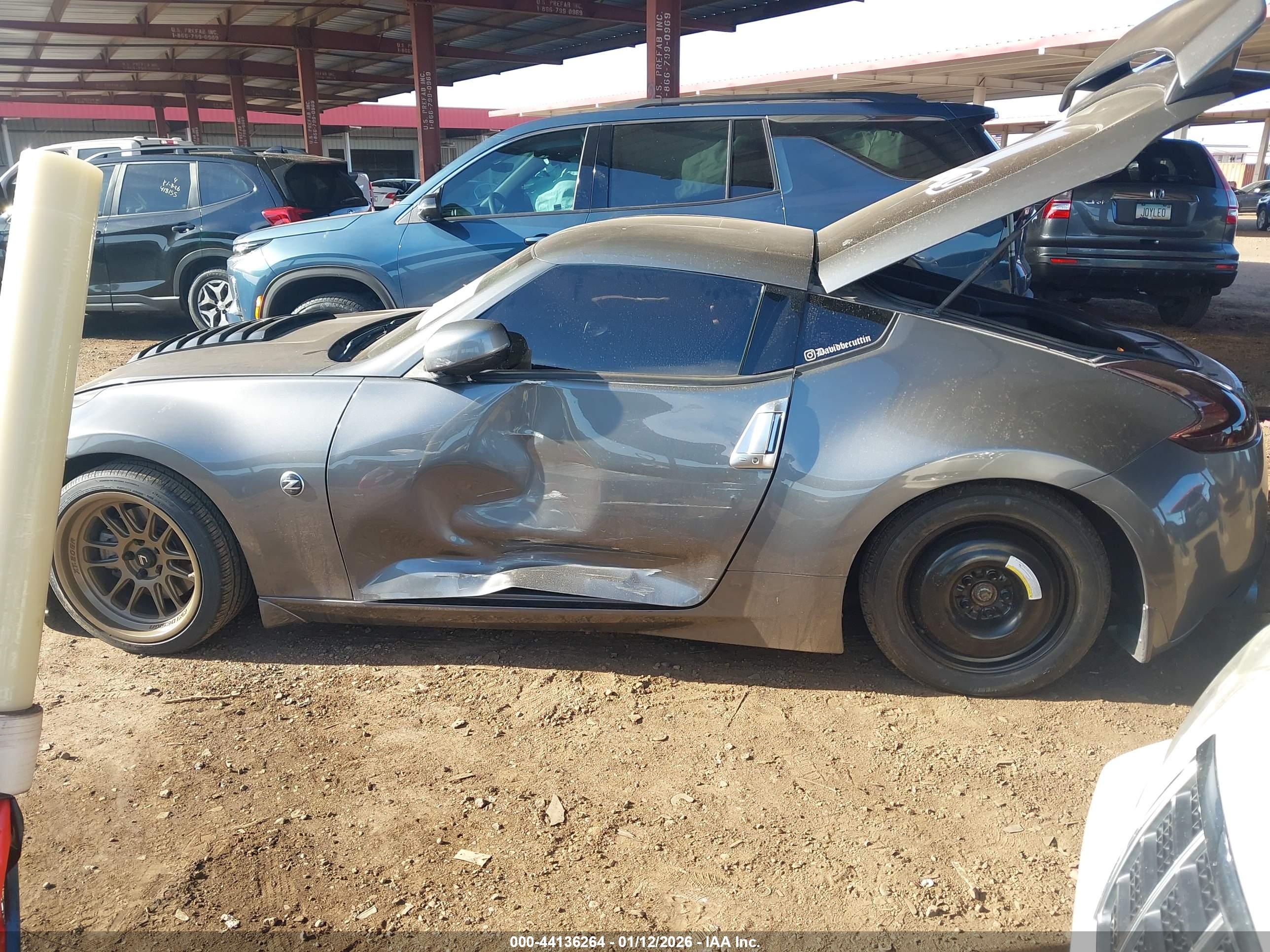 NISSAN 370Z image 6